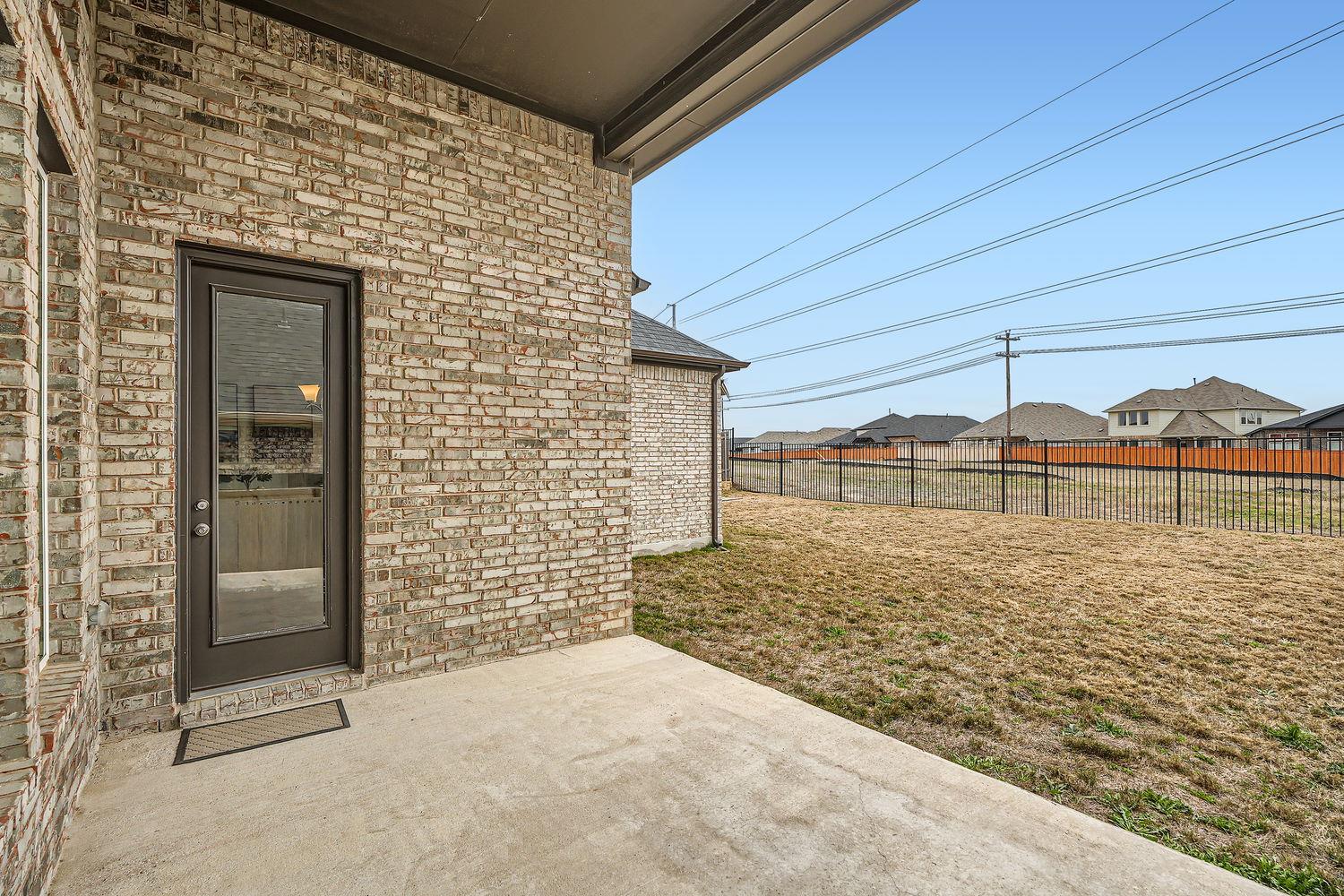582 Wild Pecan Loop, Buda, TX 78610