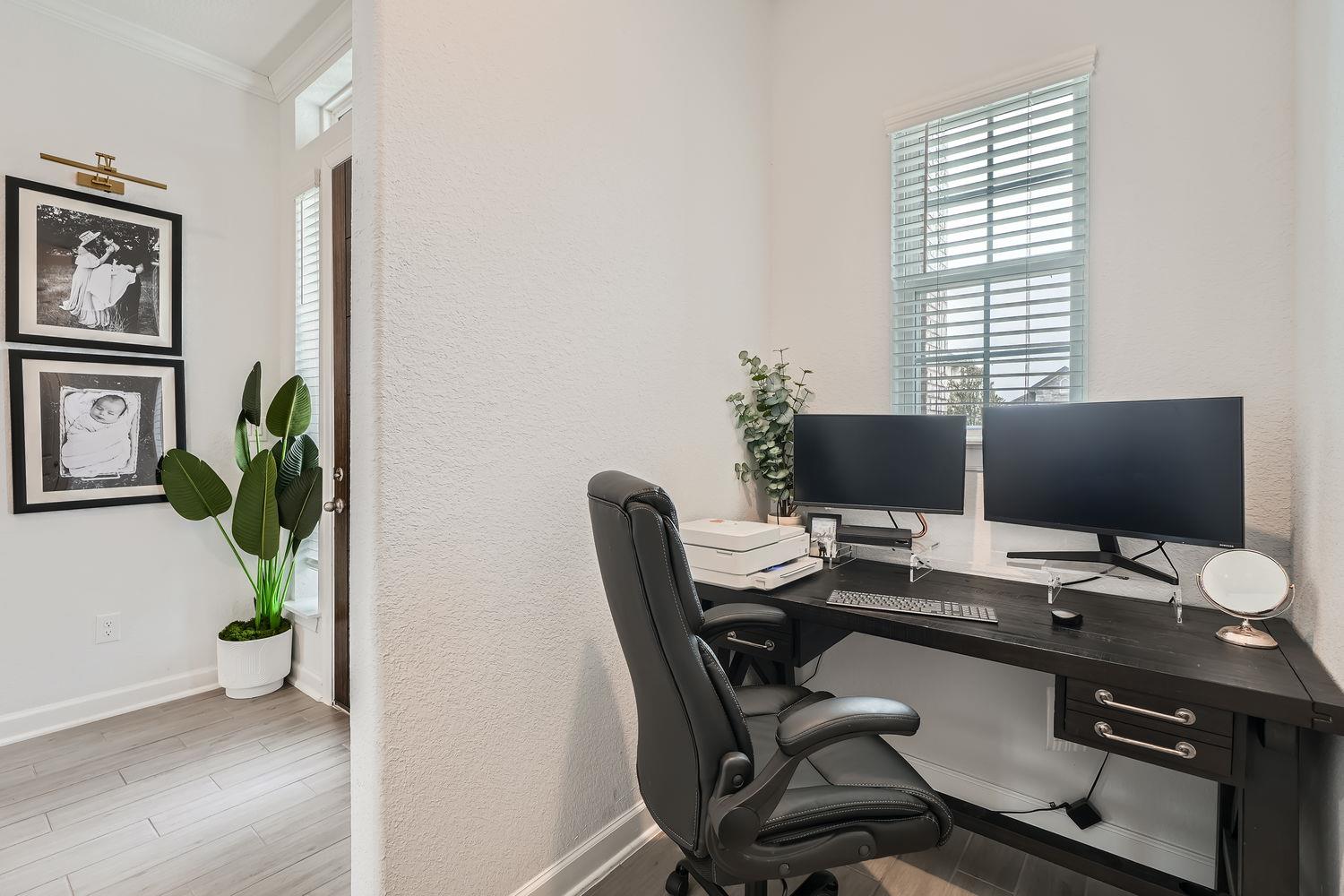 582 Wild Pecan Loop, Buda, TX 78610