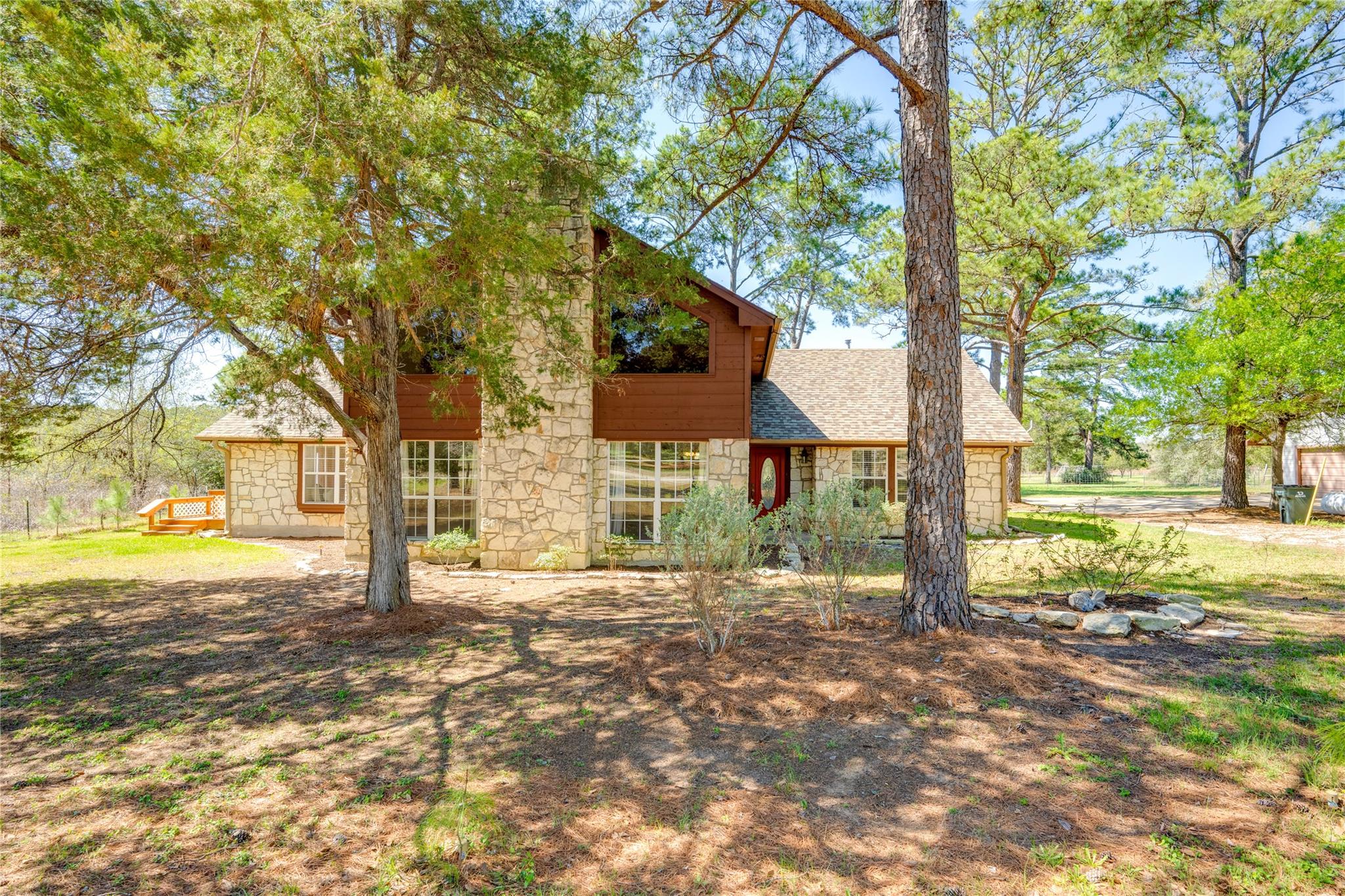 179 Rainbow Dr, Bastrop, TX 78602