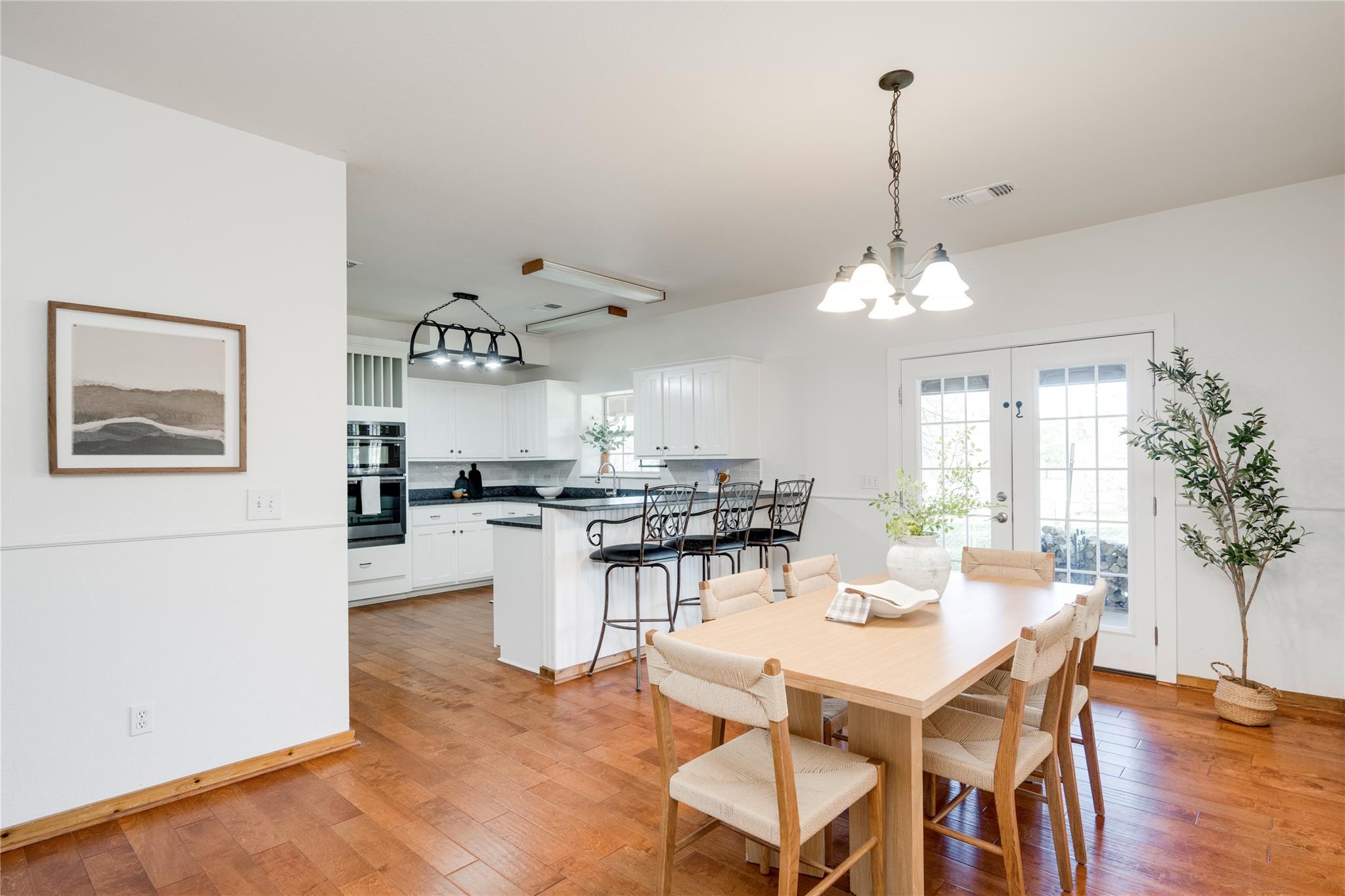 179 Rainbow Dr, Bastrop, TX 78602