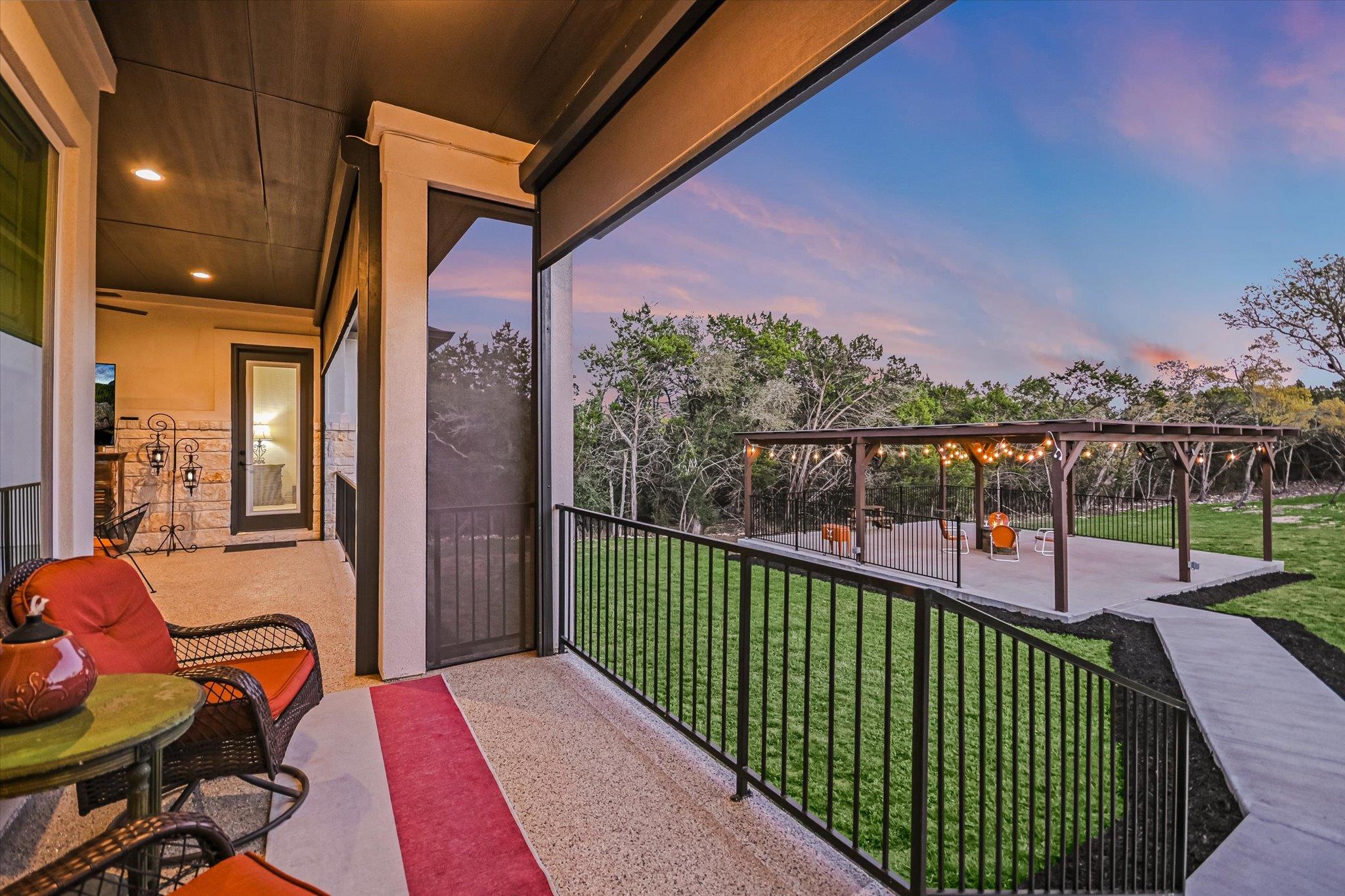 250 BROWN SADDLE Cv, Driftwood, TX 78619