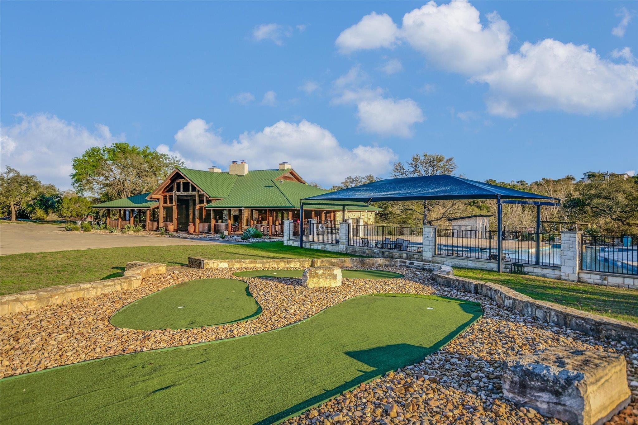 250 BROWN SADDLE Cv, Driftwood, TX 78619