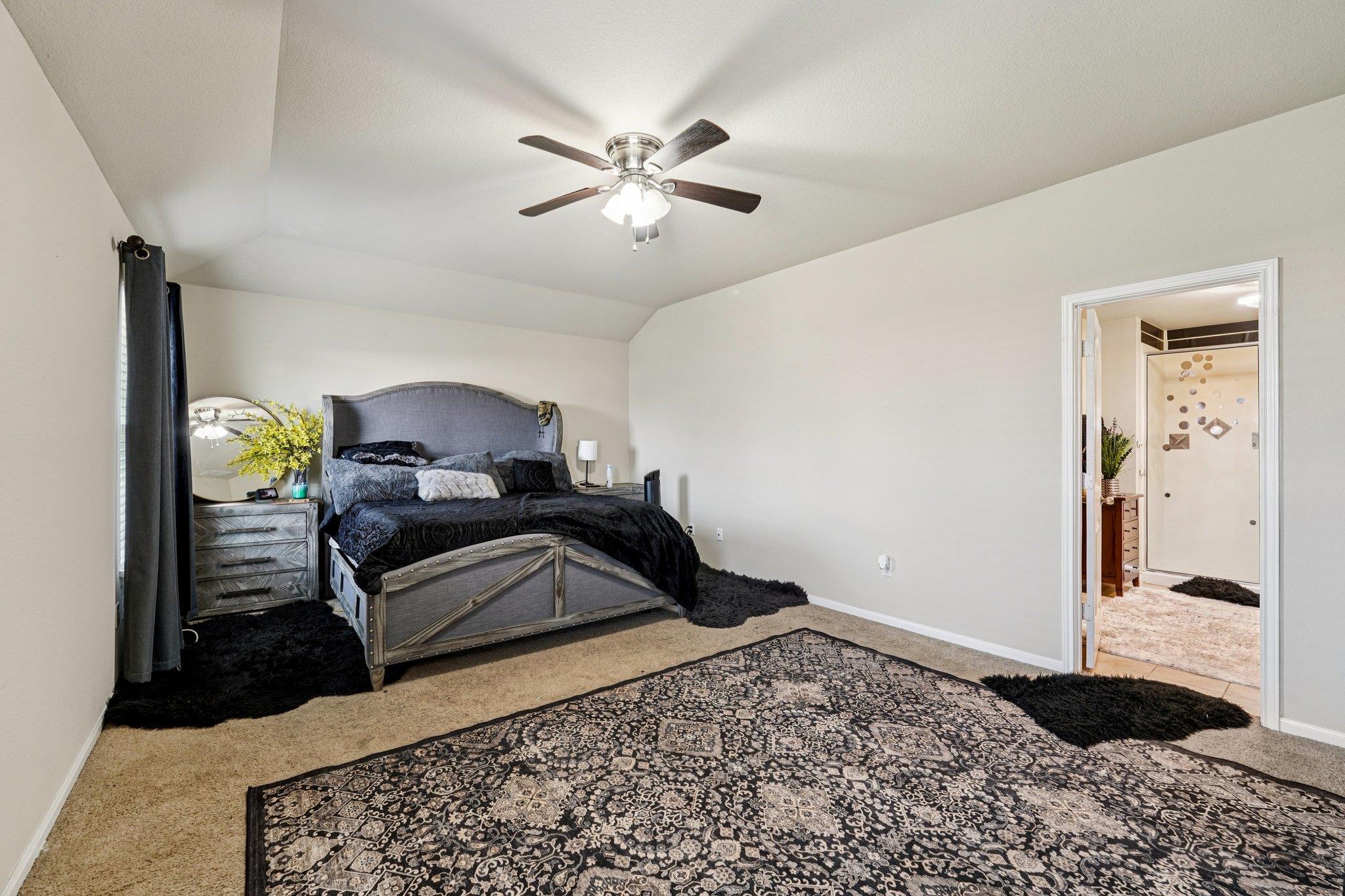 308 Nueces River Trl, Hutto, TX 78634