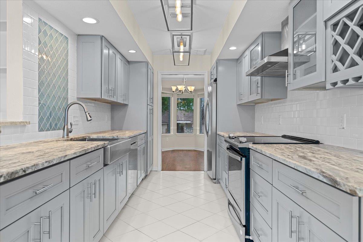 12313 Indian Mound Dr, Austin, TX 78758