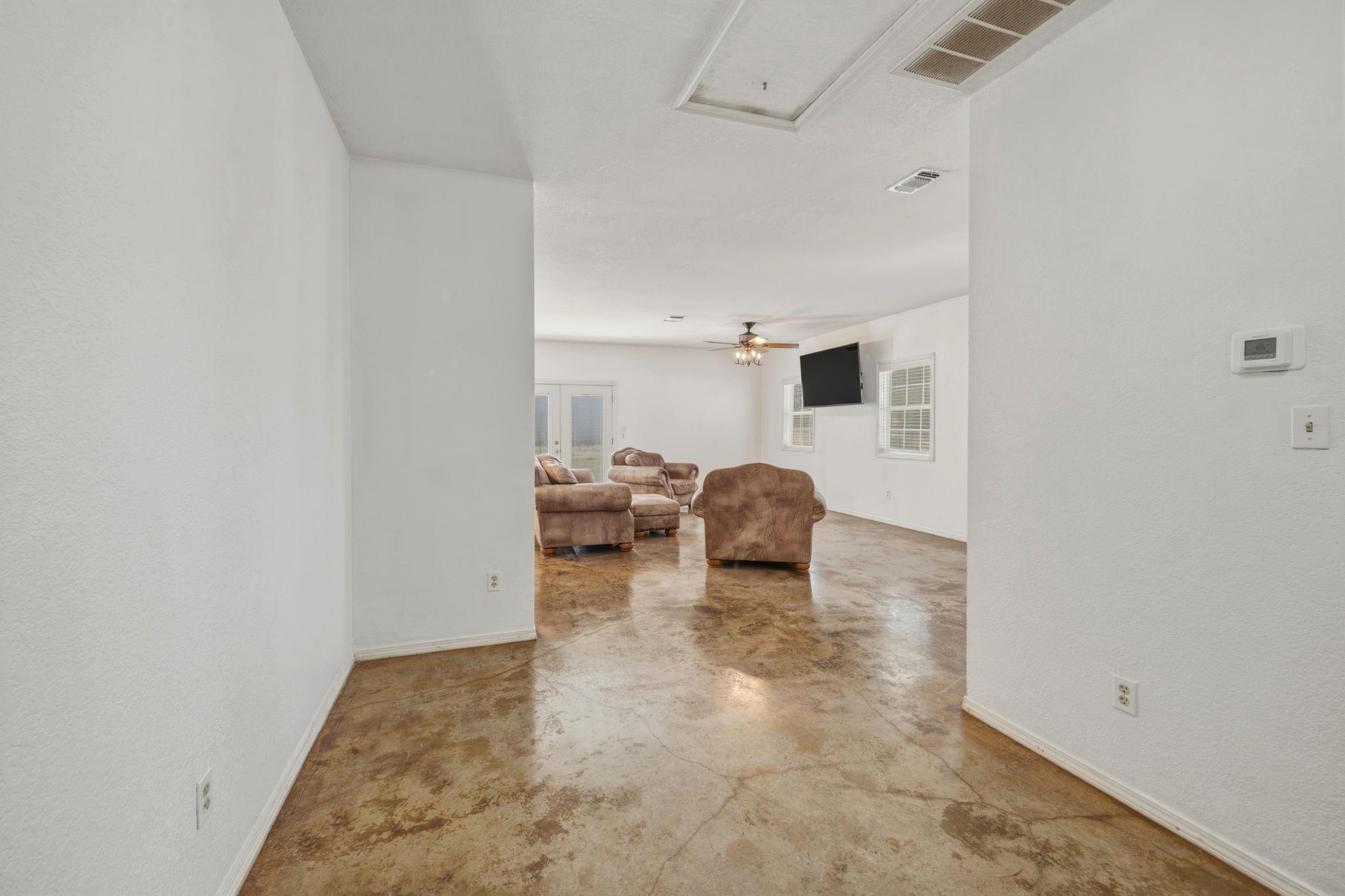 1301 Altwein Rd, Blanco, TX 78606