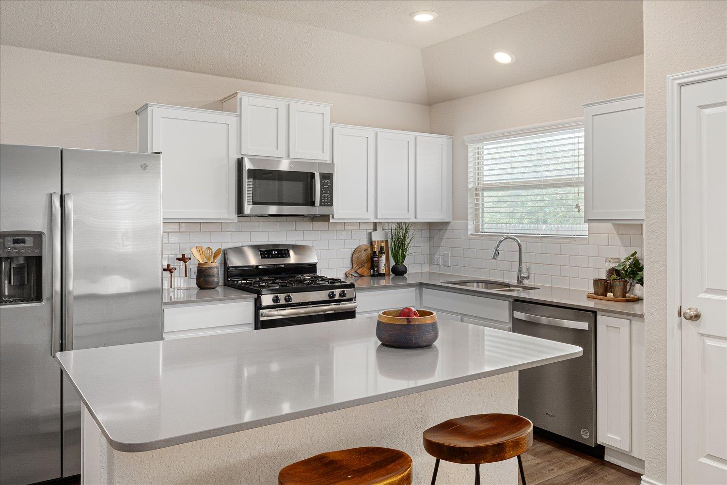 5812 Bell Tower Ln, Austin, TX 78747