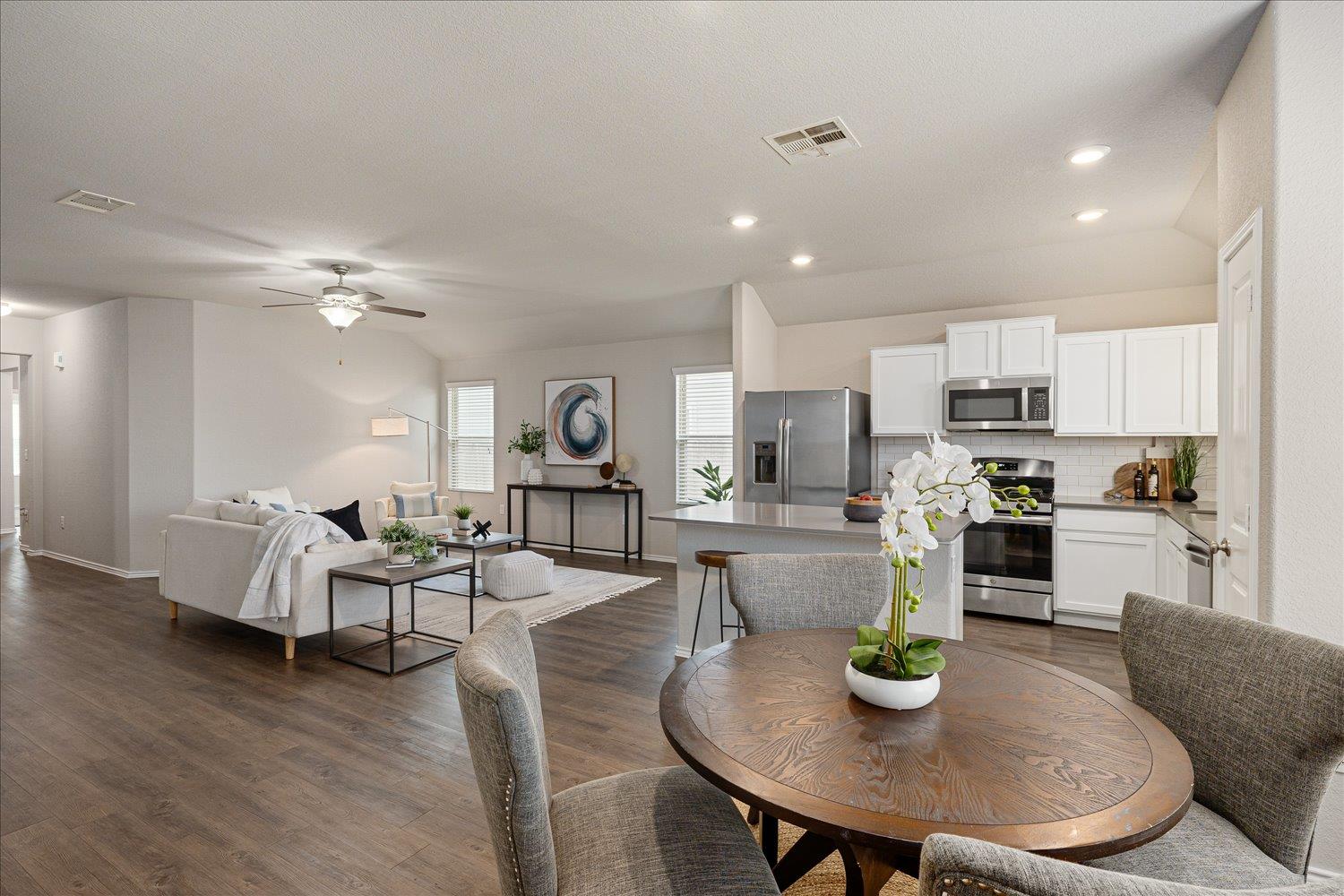 5812 Bell Tower Ln, Austin, TX 78747