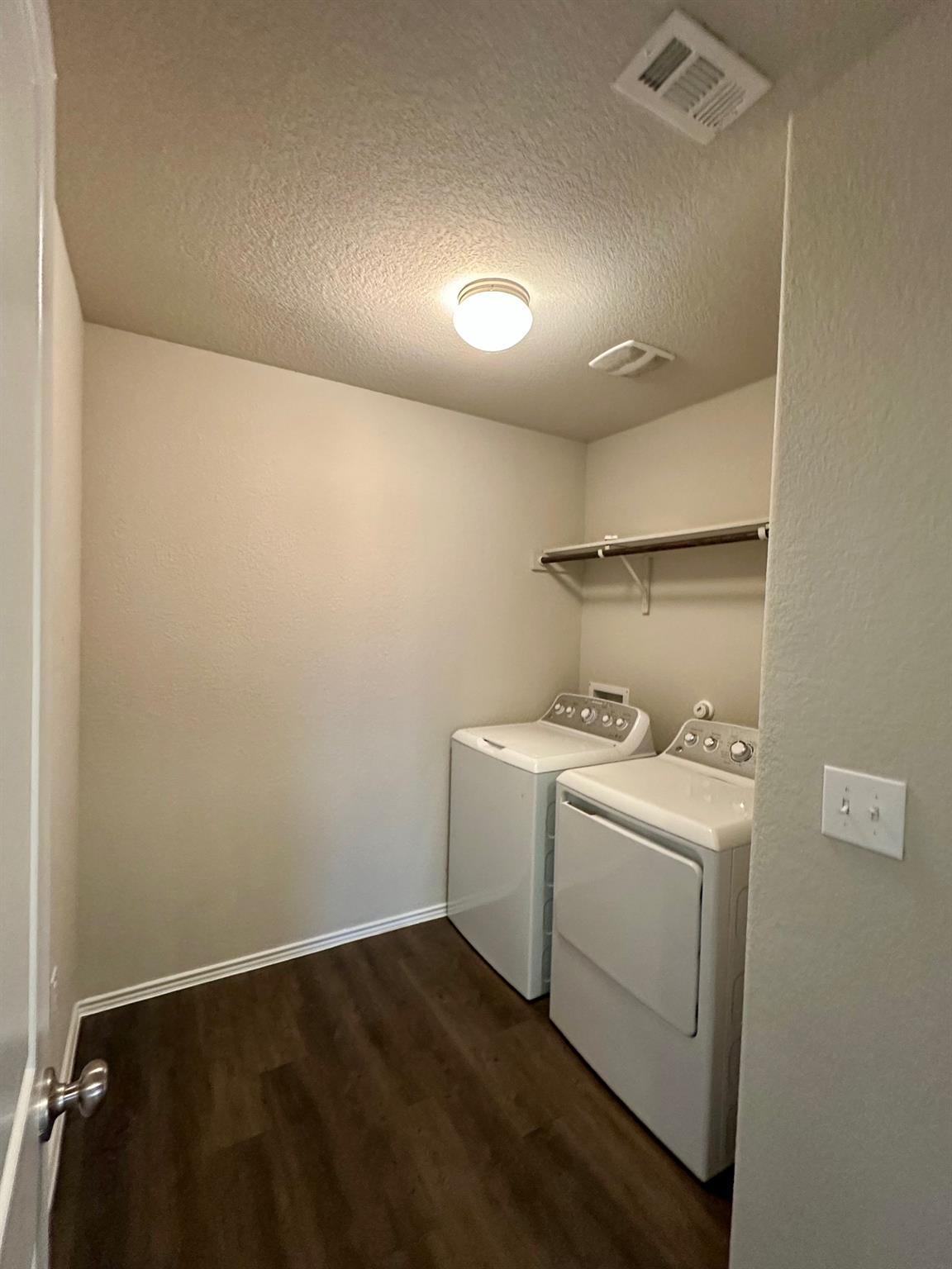 5812 Bell Tower Ln, Austin, TX 78747