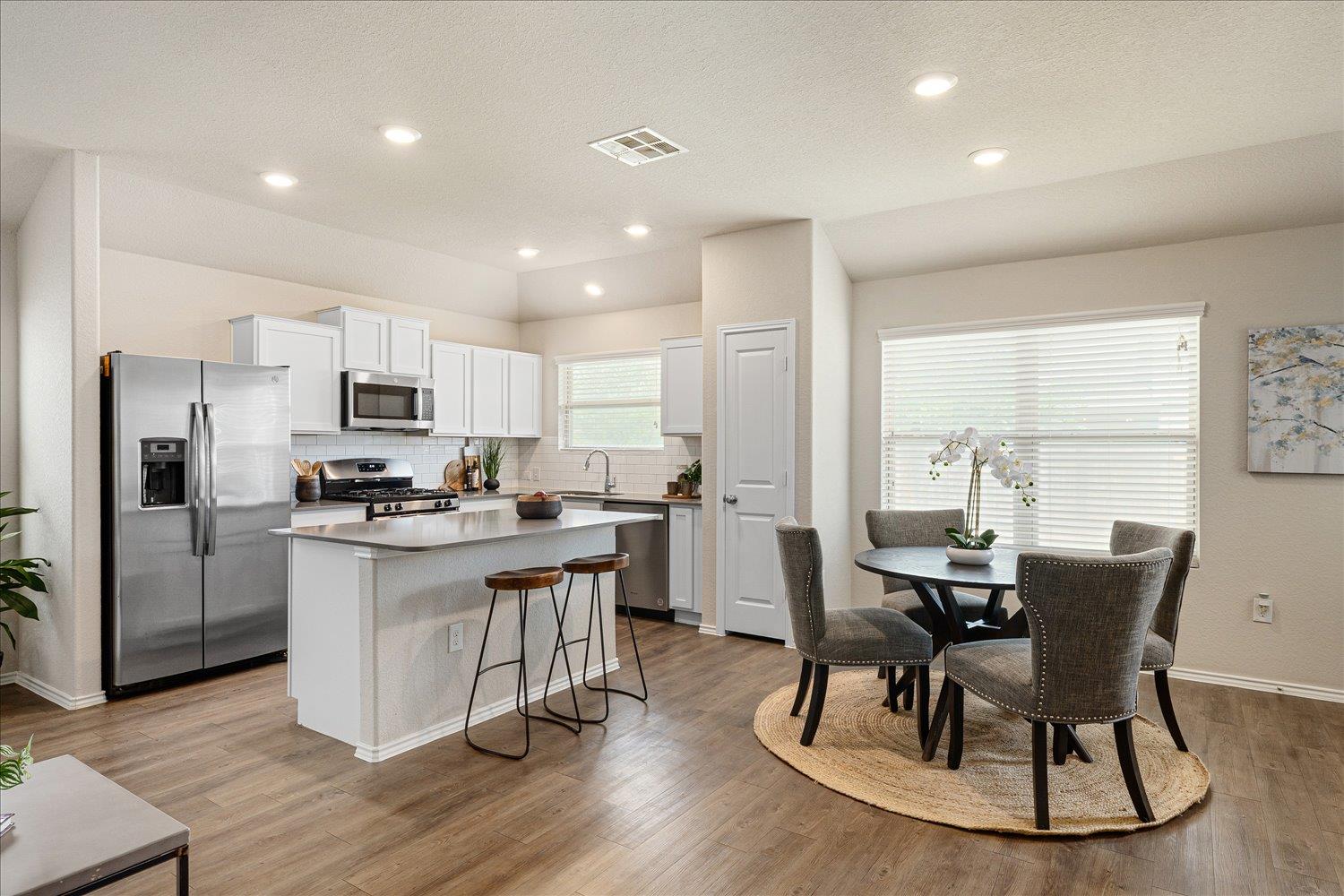 5812 Bell Tower Ln, Austin, TX 78747