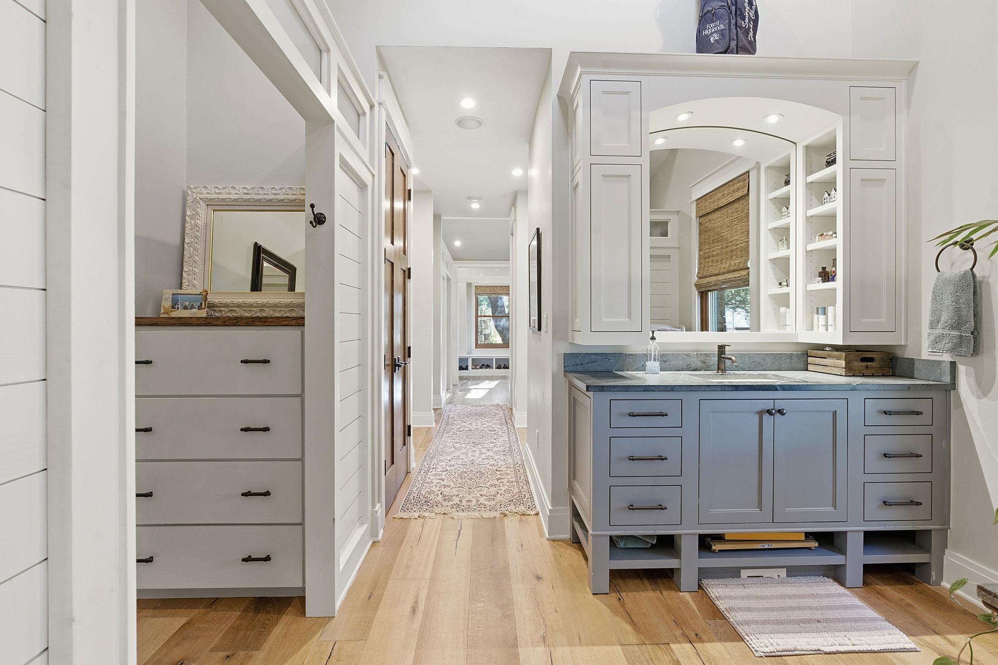 9825 Grand Summit Blvd, Dripping Springs, TX 78620