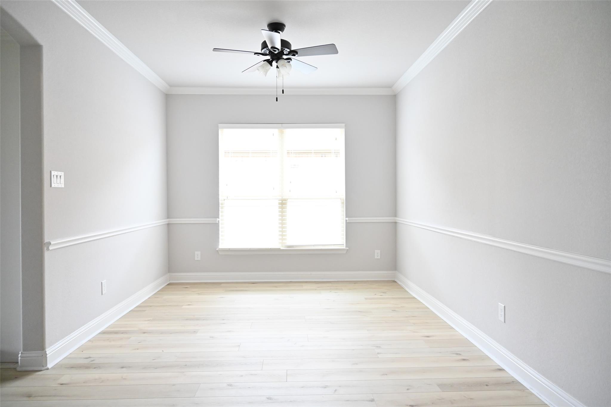 504 Mistflower Springs Dr, Leander, TX 78641