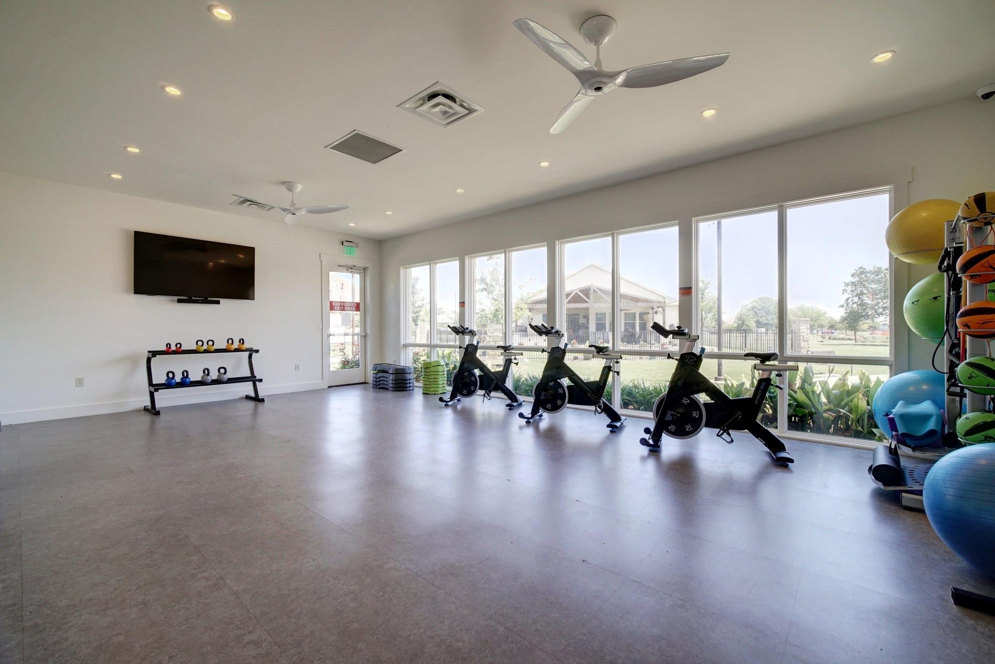 108 Leon Loop, Liberty Hill, TX 78642