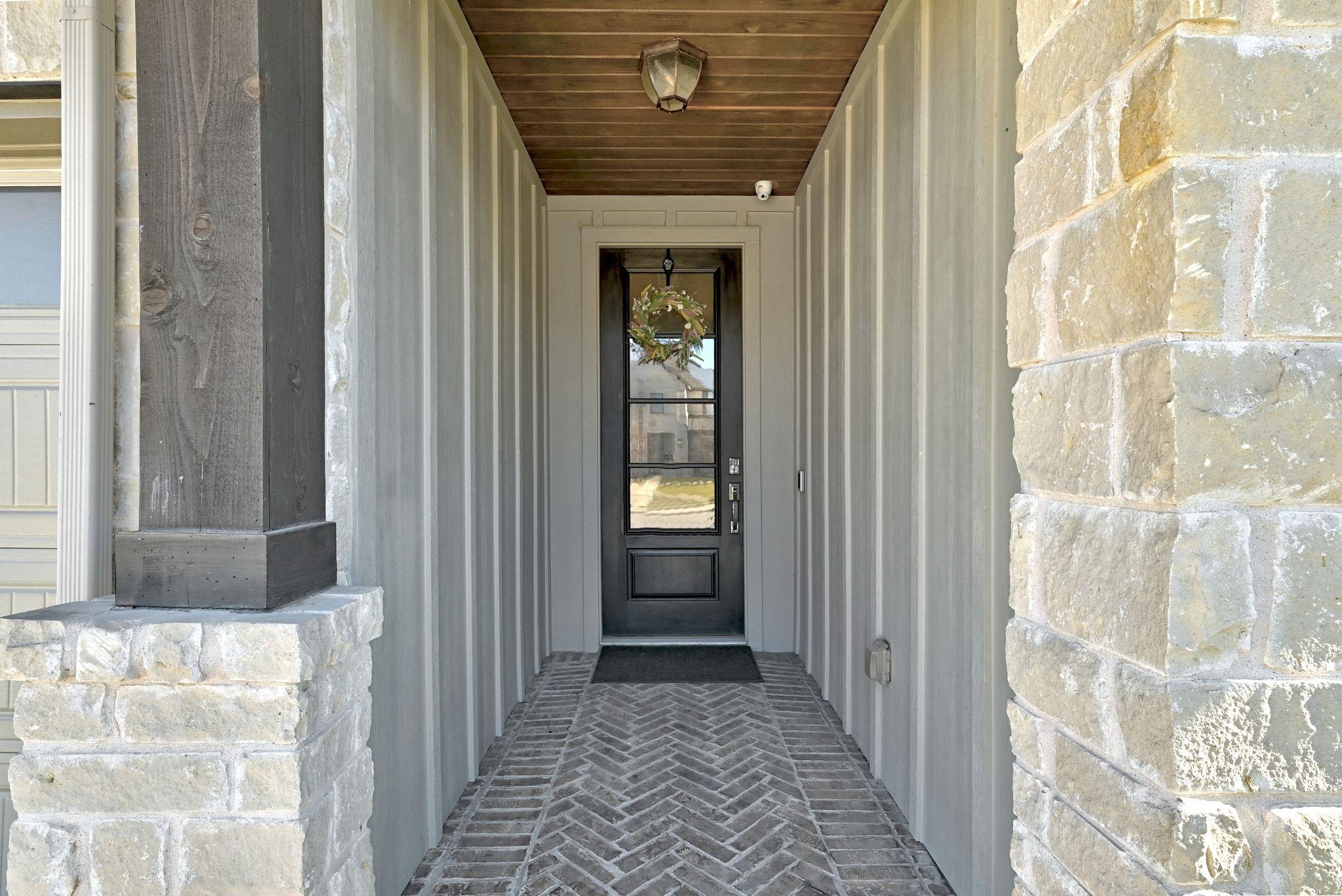 108 Leon Loop, Liberty Hill, TX 78642