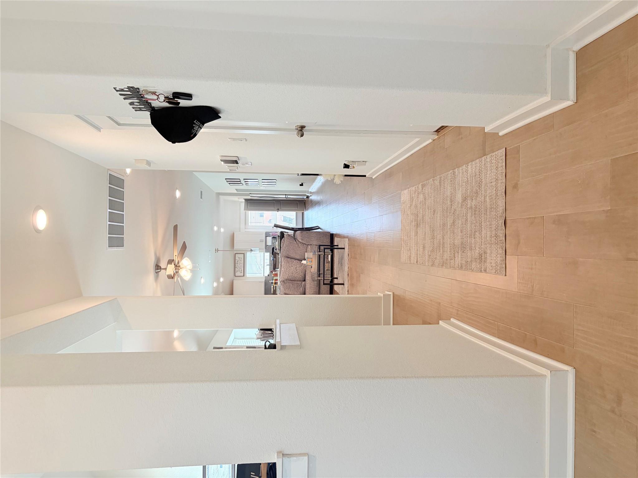 182 Shackleton Dr, Kyle, TX 78640