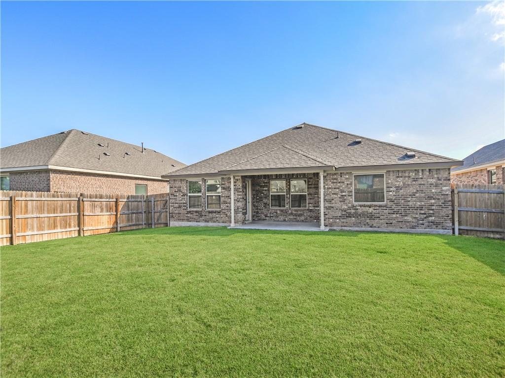 525 Heinatz Flat Ln, Leander, TX 78641