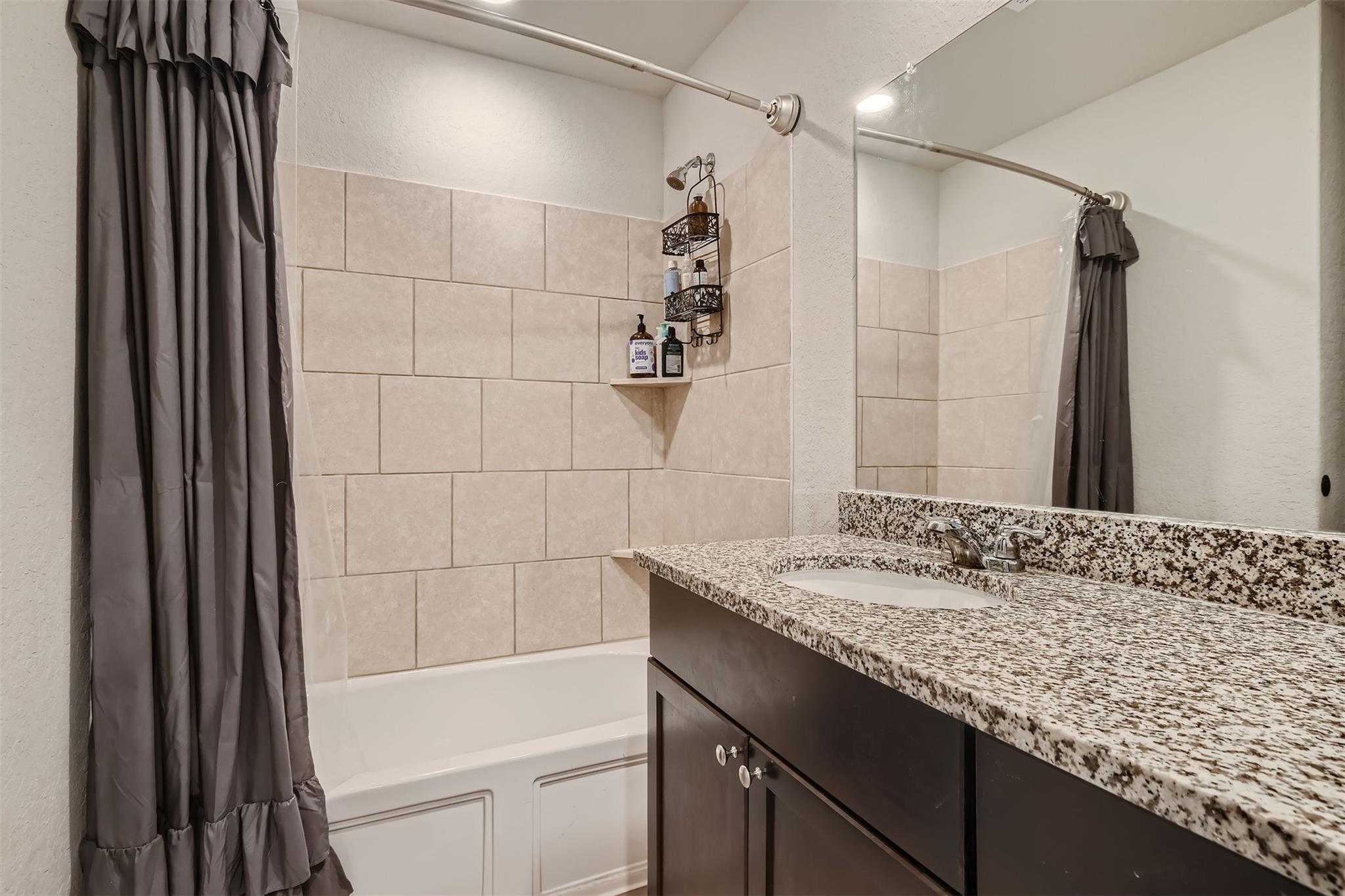 2751 Calandra Lark St, New Braunfels, TX 78130