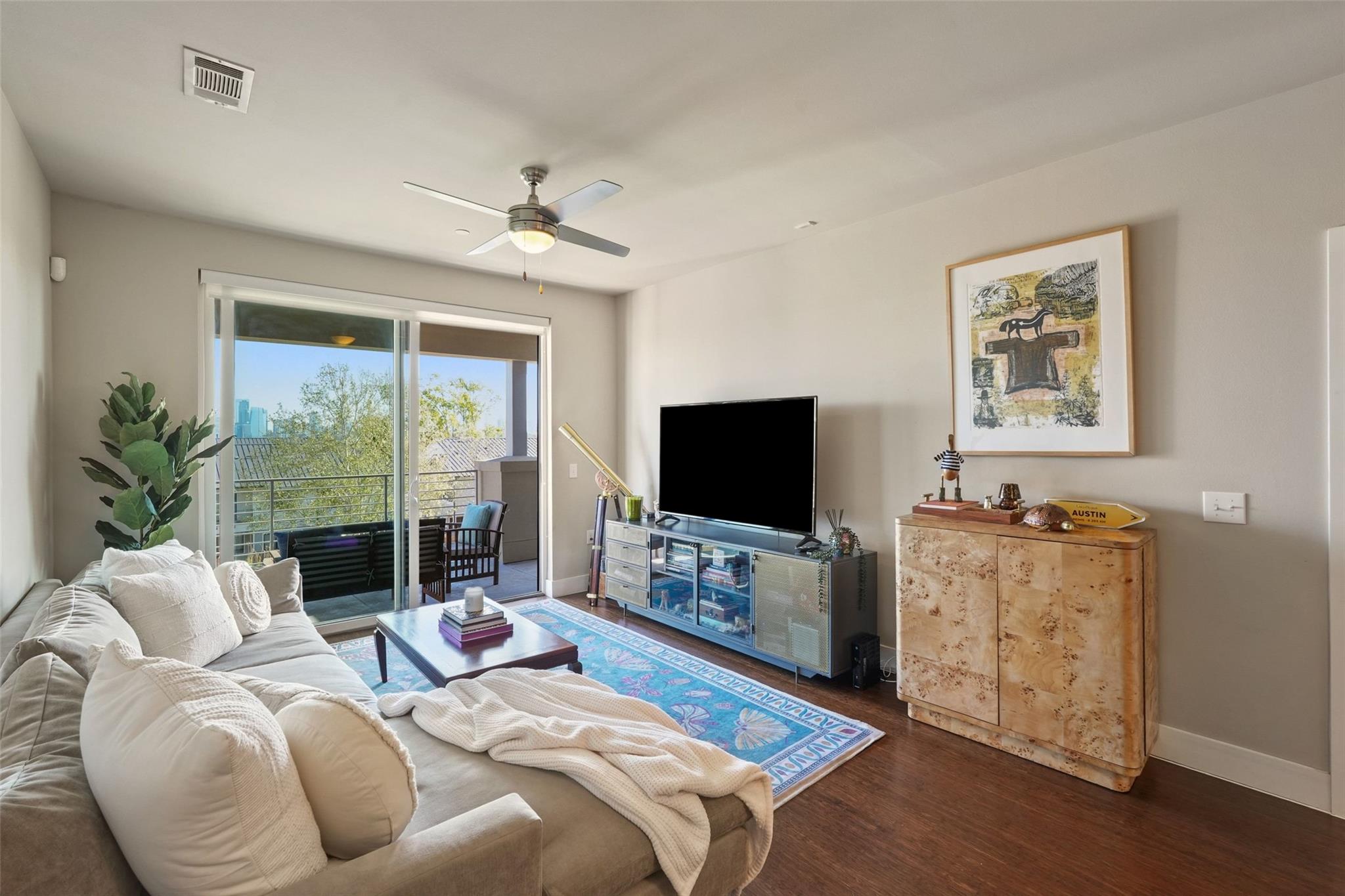 2725 Dulce Ln # 233, Austin, TX 78704