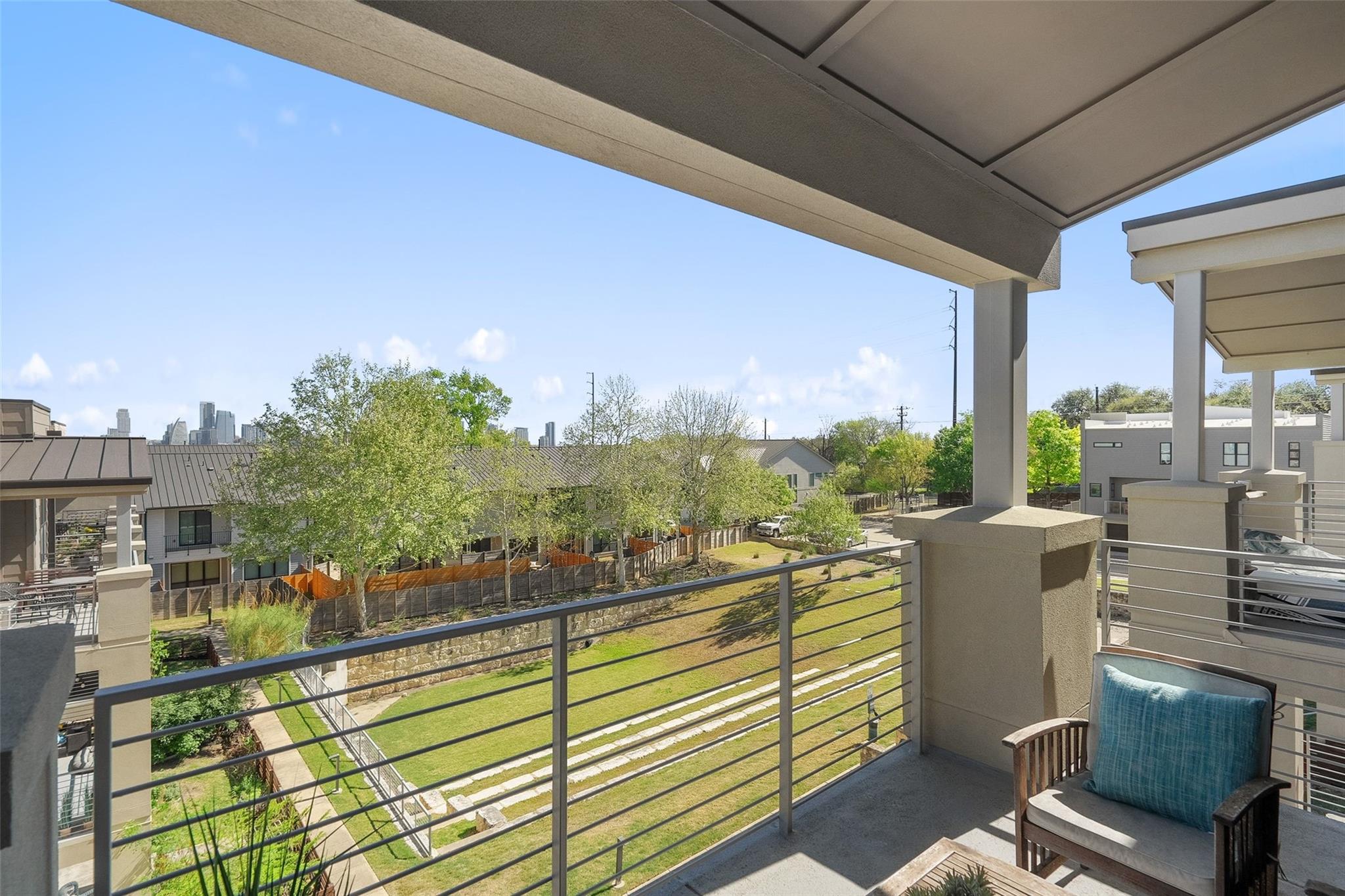 2725 Dulce Ln # 233, Austin, TX 78704