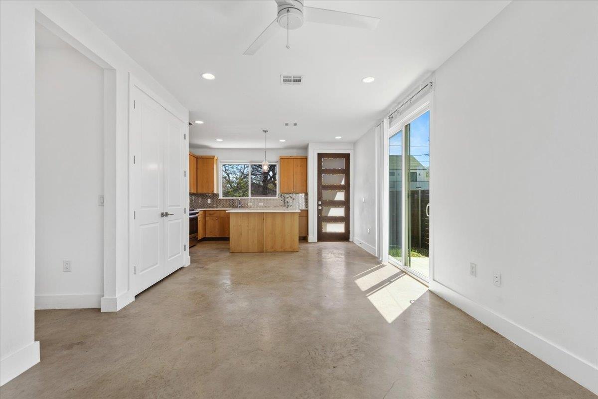 1114 Walton Ln # A, Austin, TX 78721