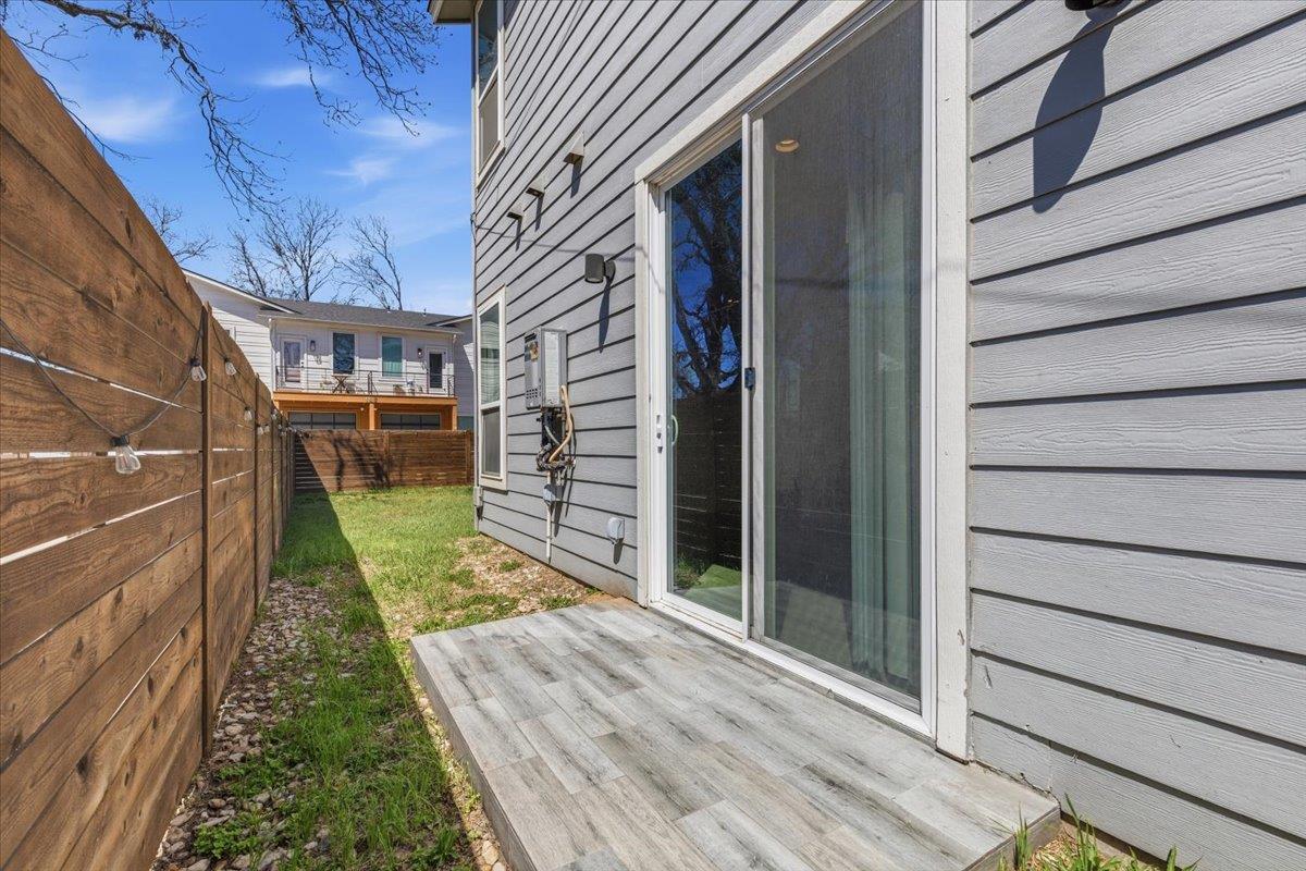 1114 Walton Ln # A, Austin, TX 78721