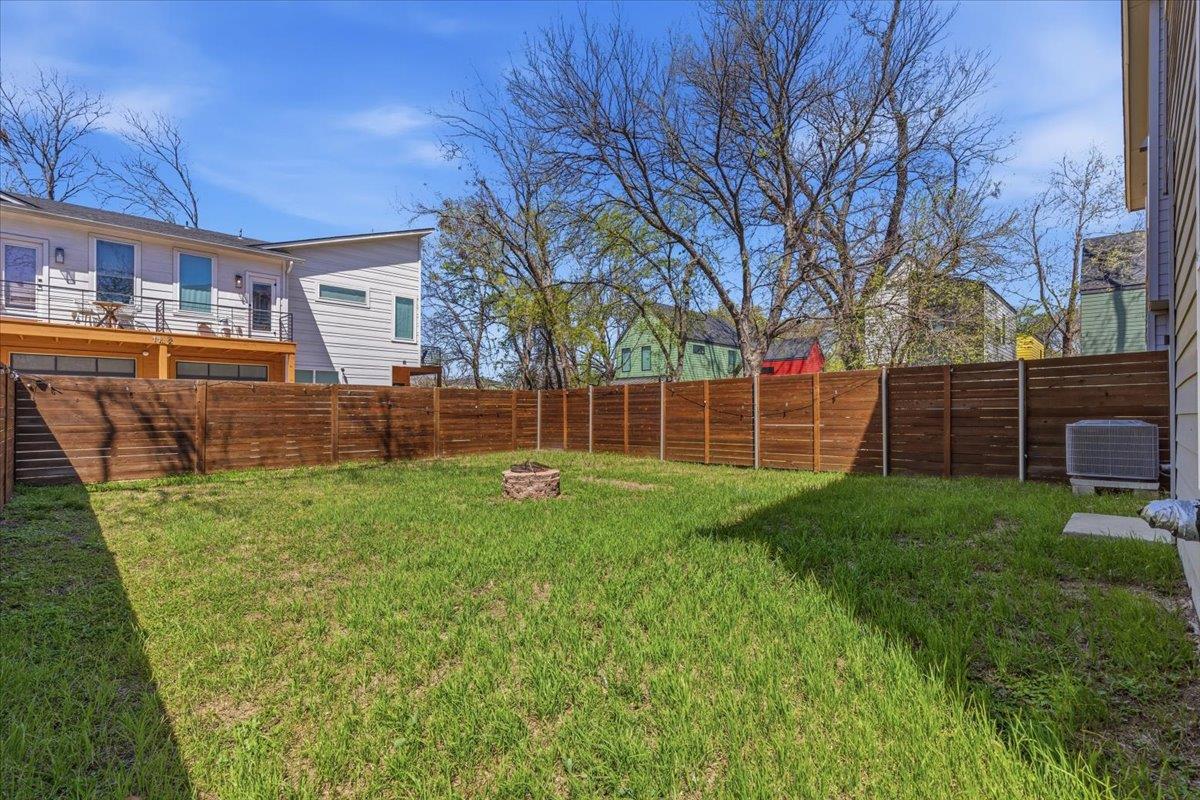 1114 Walton Ln # A, Austin, TX 78721