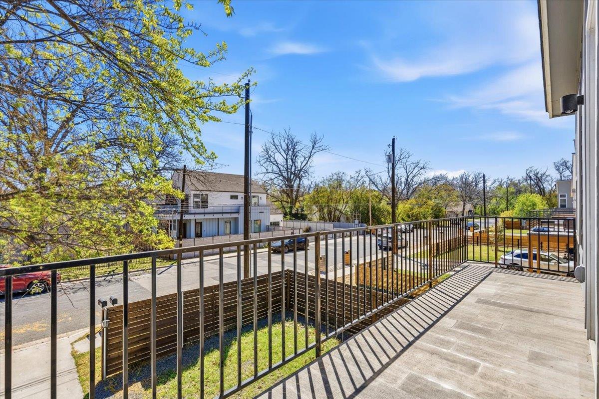 1114 Walton Ln # A, Austin, TX 78721