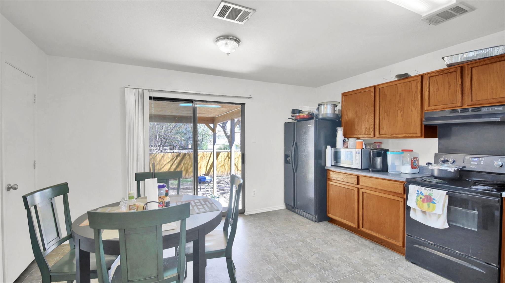 804 Dawlish Dr, Pflugerville, TX 78660