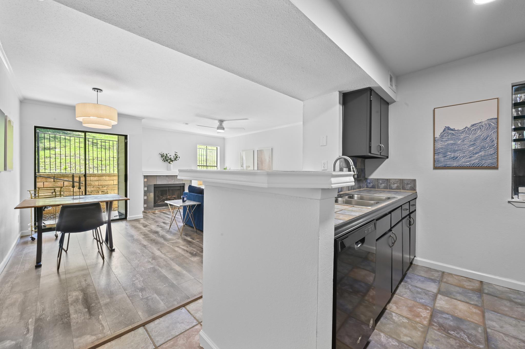 4500 E Oltorf St # A-111, Austin, TX 78741