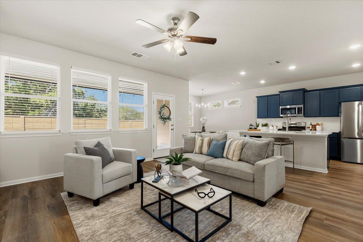 161 Spangle Way, Kyle, TX 78640