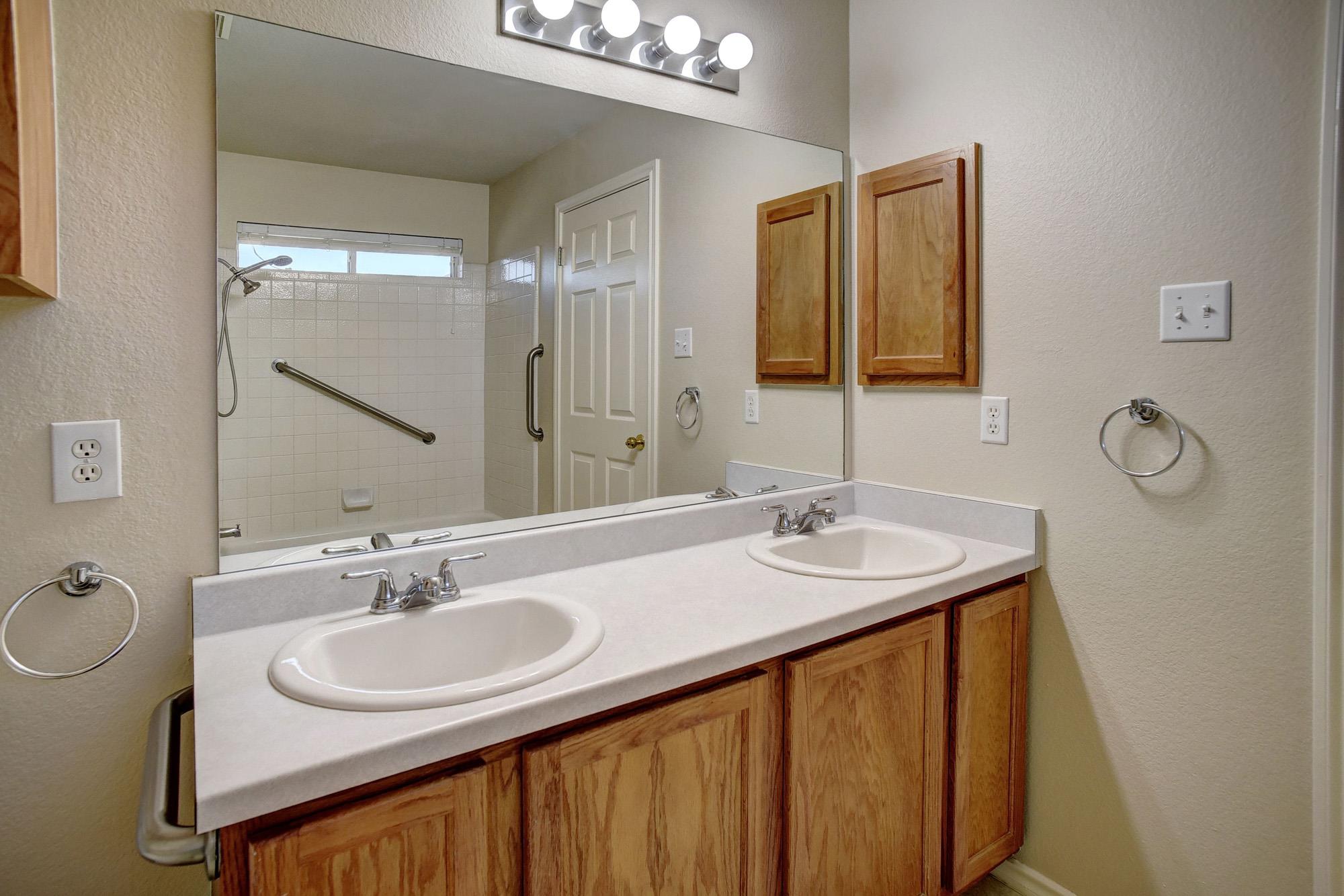 226 Schaefer Blvd, Bastrop, TX 78602