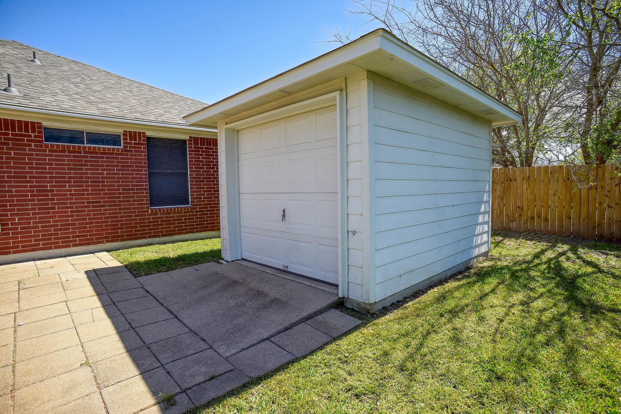 226 Schaefer Blvd, Bastrop, TX 78602