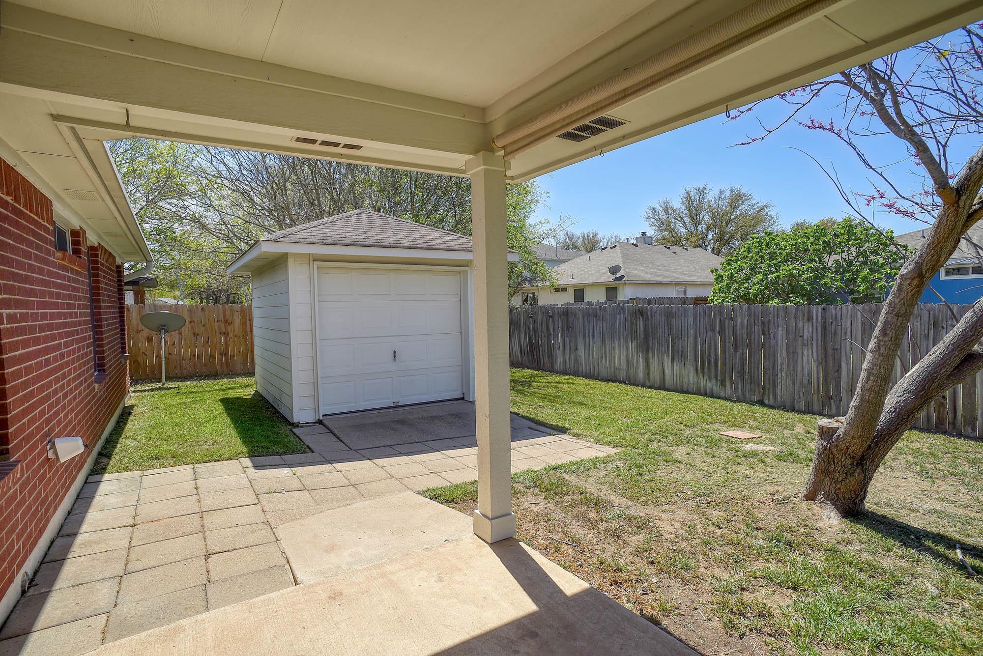 226 Schaefer Blvd, Bastrop, TX 78602