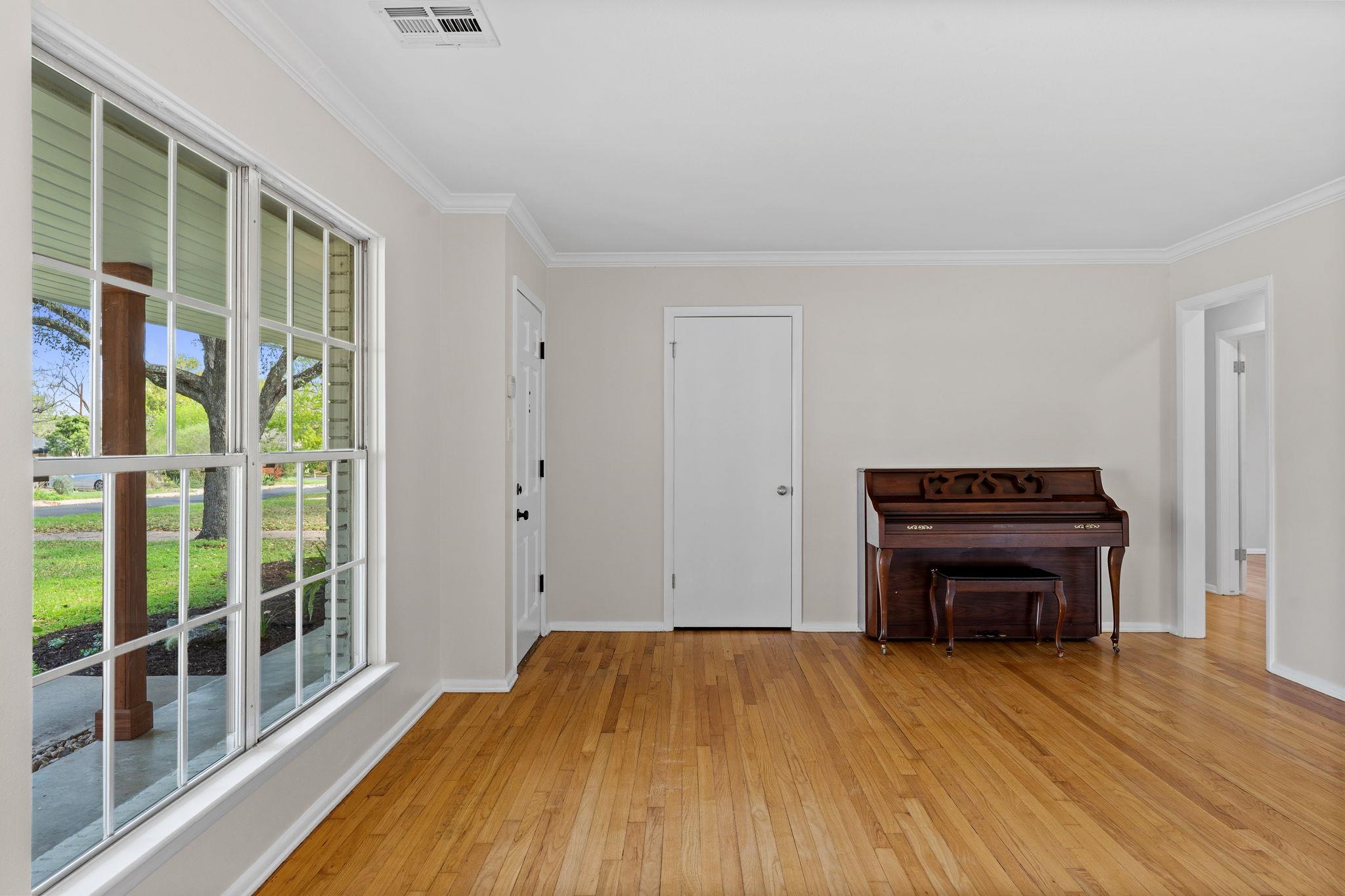 1605 Ridgemont Dr, Austin, TX 78723