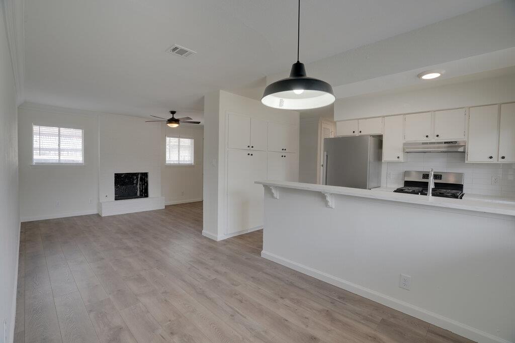 304 John Nance Garner Cir # A2, Austin, TX 78753