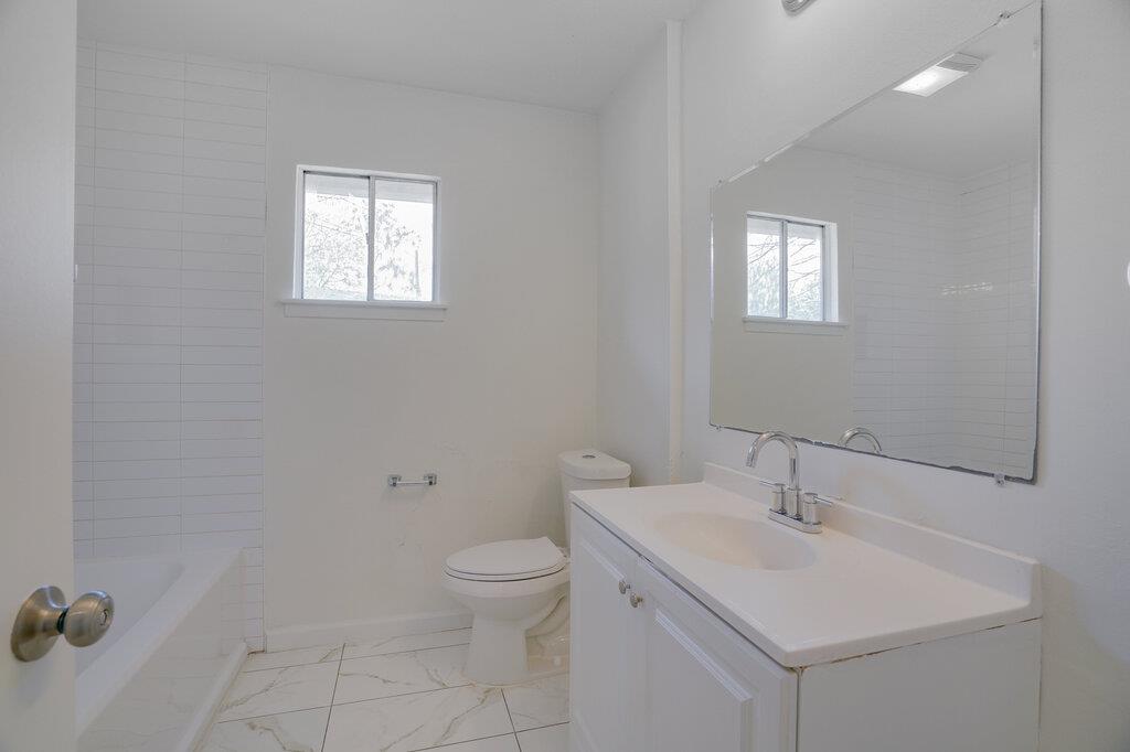 304 John Nance Garner Cir # A2, Austin, TX 78753