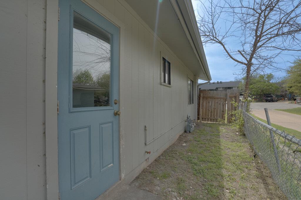 304 John Nance Garner Cir # A2, Austin, TX 78753