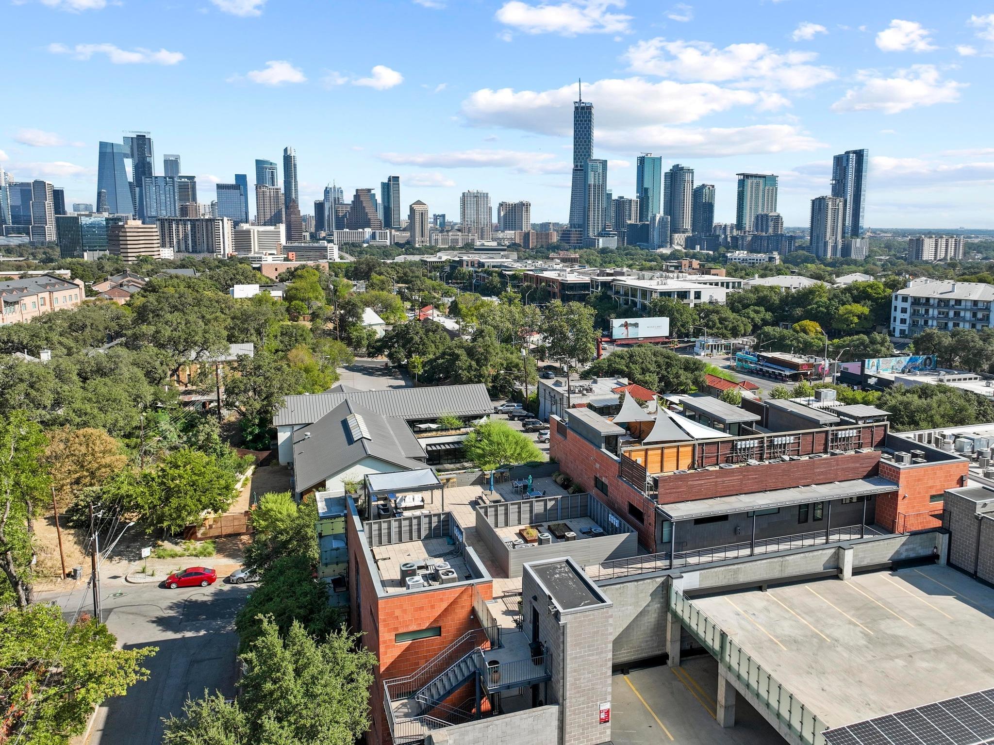 1401 Eva St # 204, Austin, TX 78704