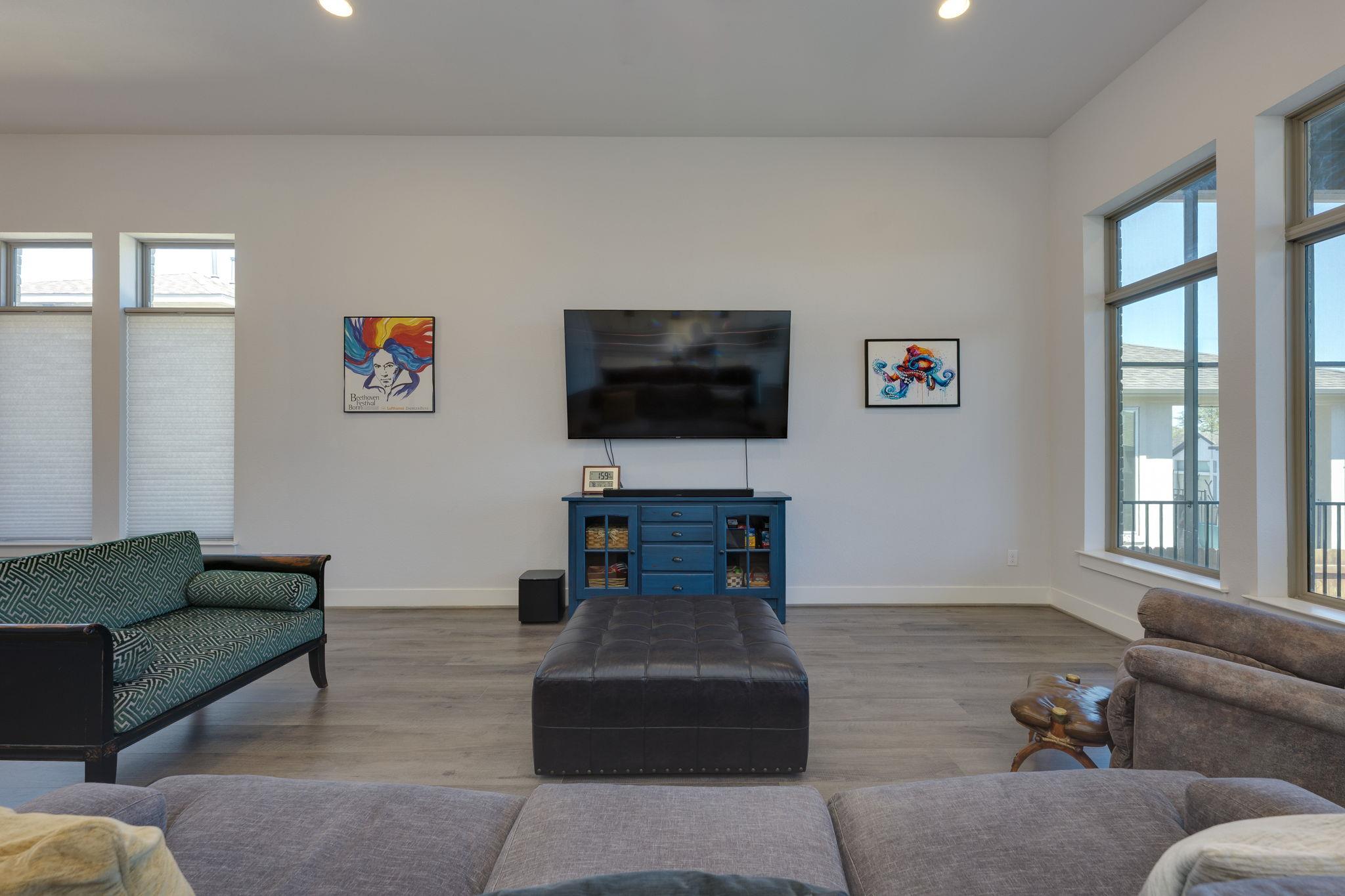 223 Trailing Lantana Ln, San Marcos, TX 78666