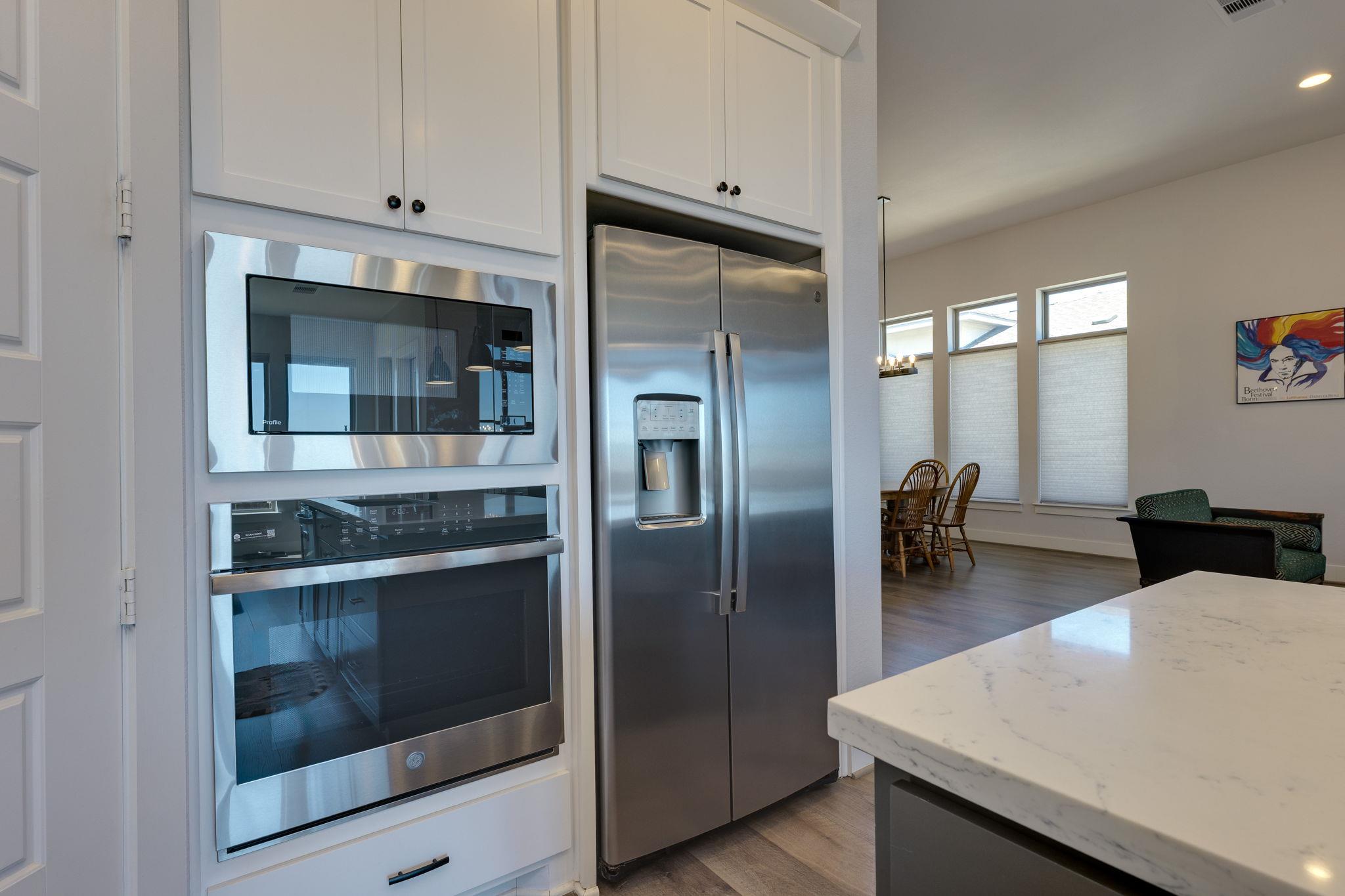 223 Trailing Lantana Ln, San Marcos, TX 78666