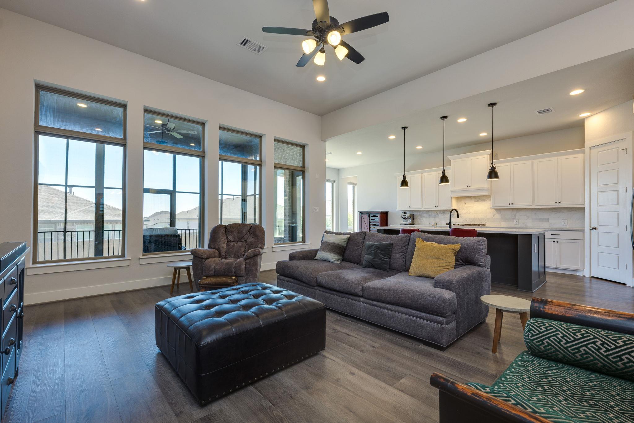 223 Trailing Lantana Ln, San Marcos, TX 78666