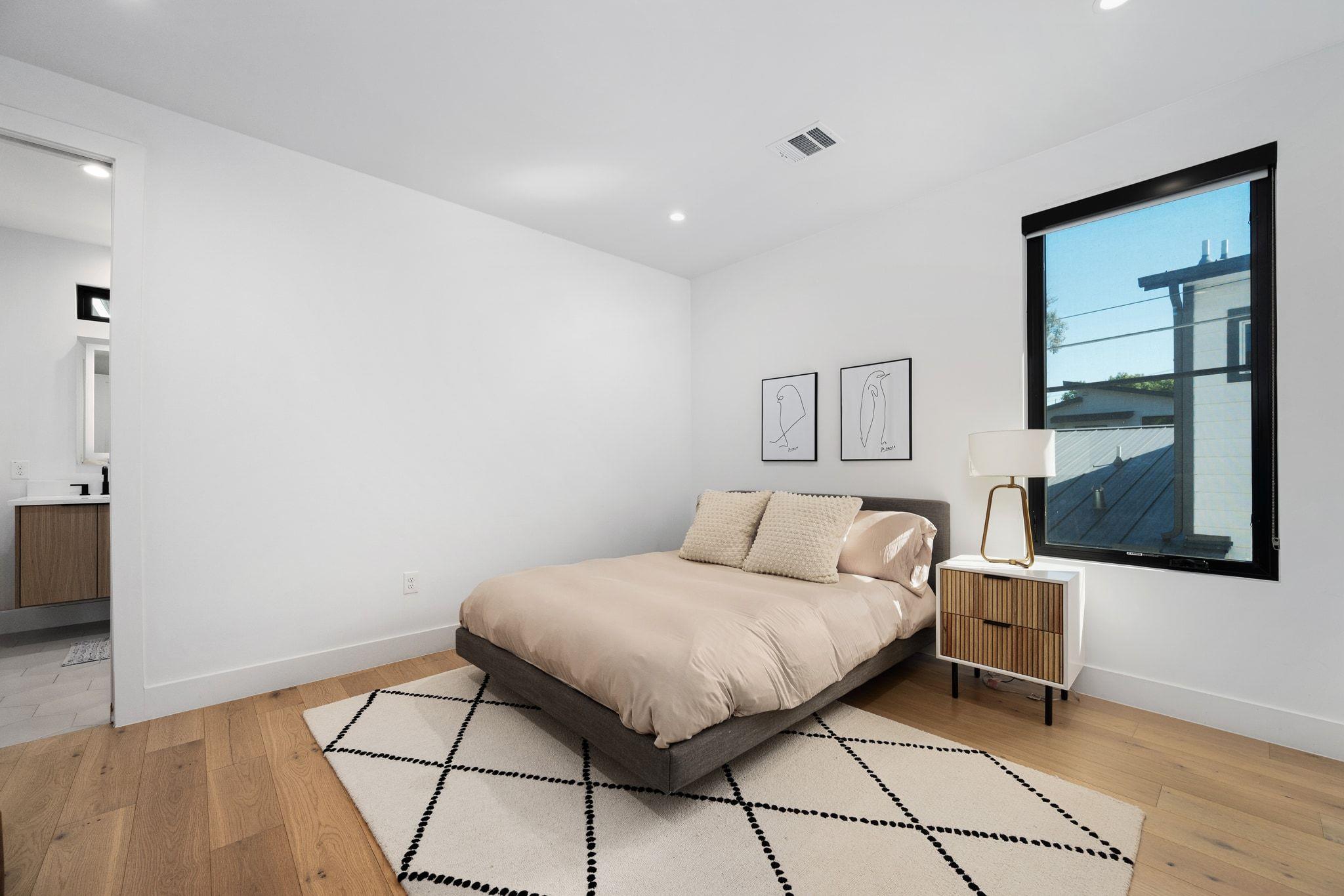 1004 Audrey Ct, Austin, TX 78704