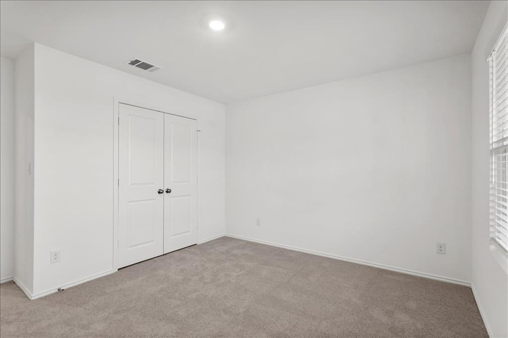 212 Seven Seas Dr, Kyle, TX 78640