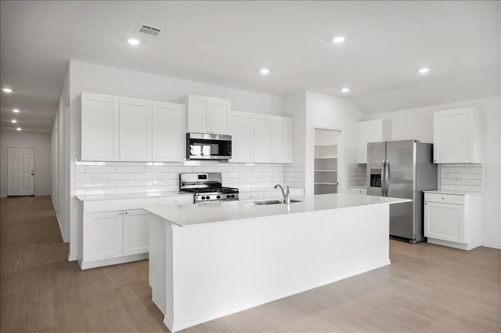 212 Seven Seas Dr, Kyle, TX 78640