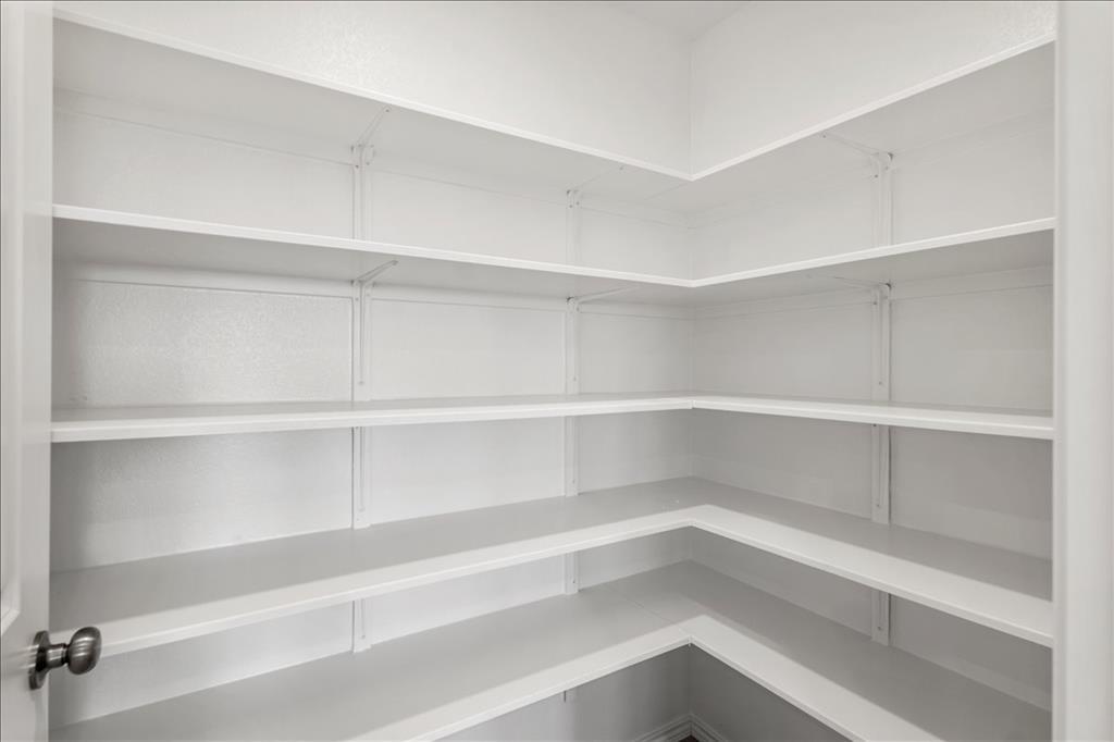 212 Seven Seas Dr, Kyle, TX 78640