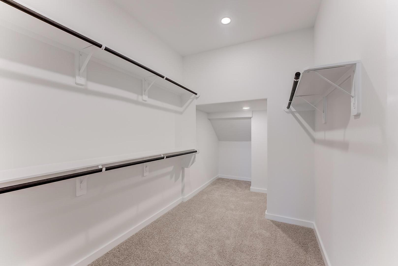 212 Rock Daisy Trl, Hutto, TX 78634