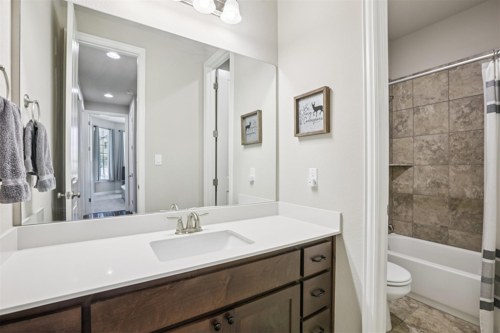 204 Miracle Rose Way, Liberty Hill, TX 78642