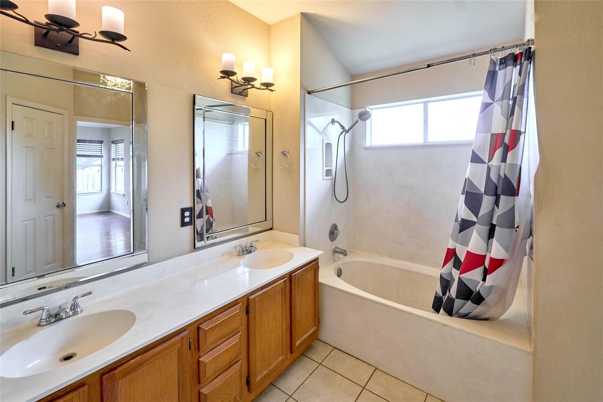 2712 SETTLEMENT Dr, Round Rock, TX 78665