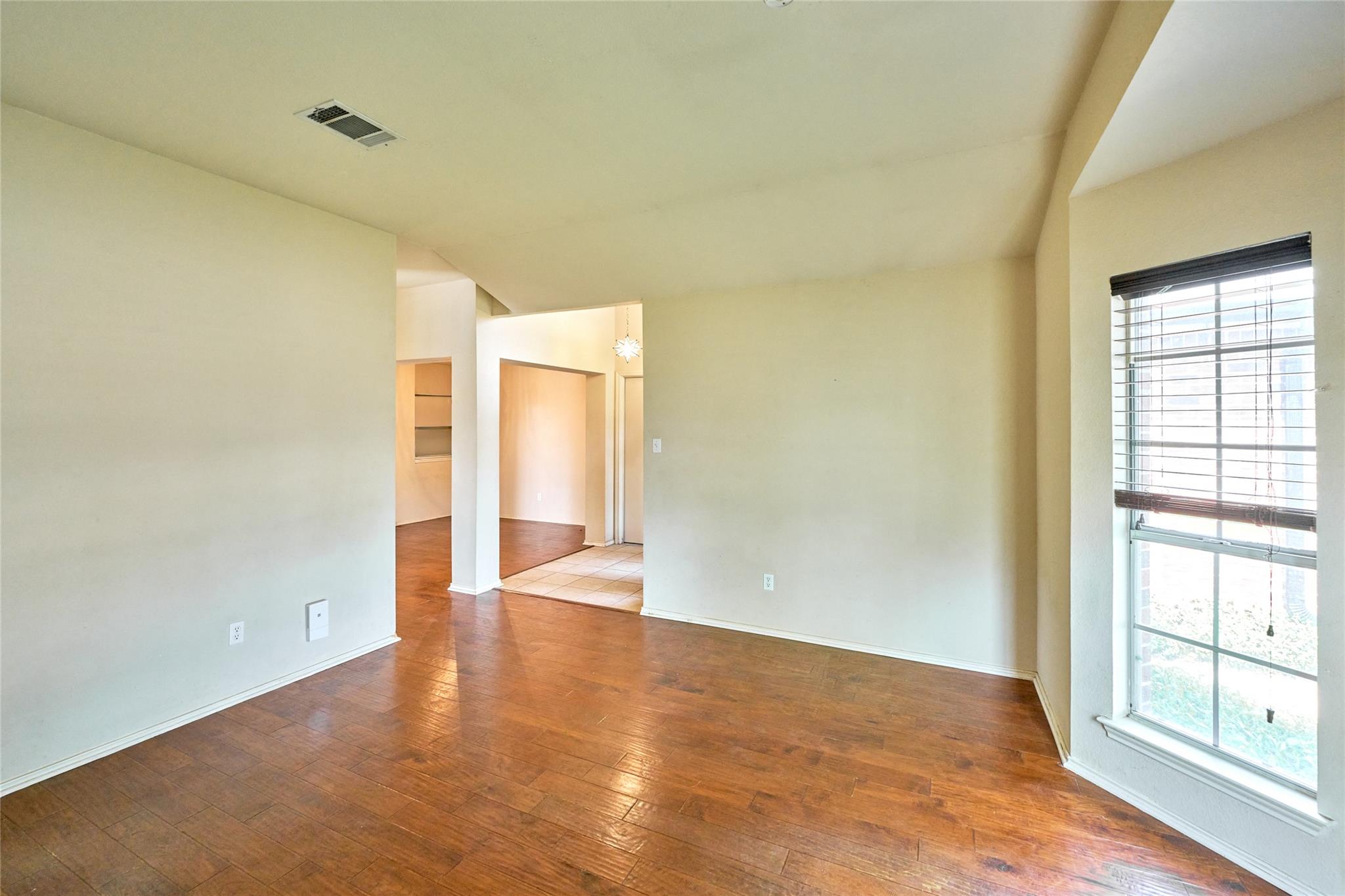 2712 SETTLEMENT Dr, Round Rock, TX 78665