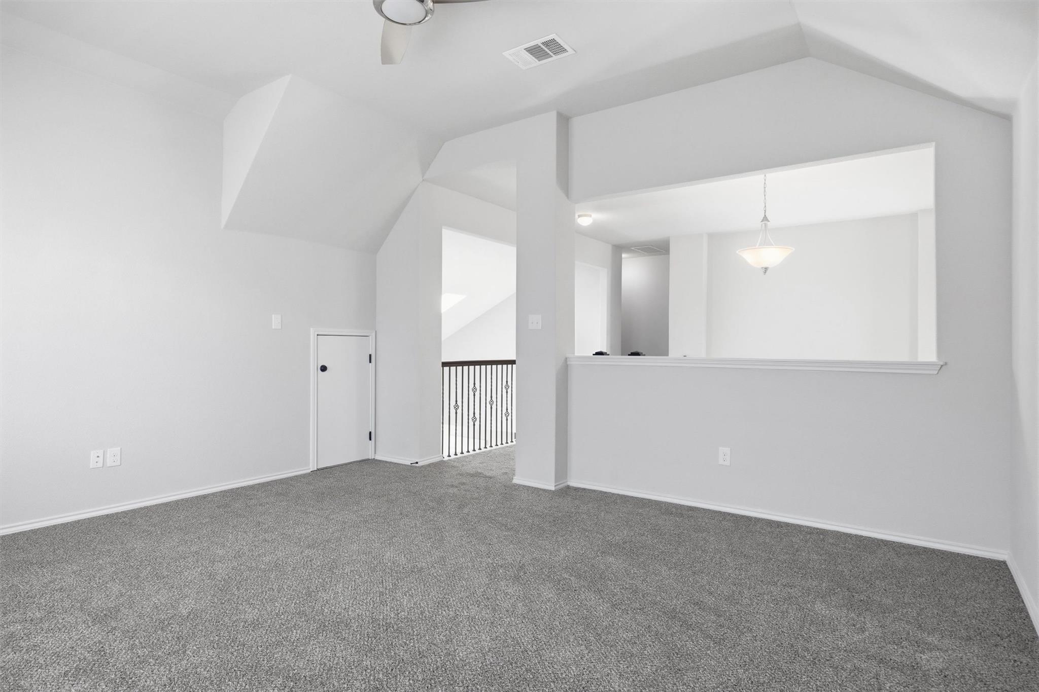 107 Finley St, Hutto, TX 78634