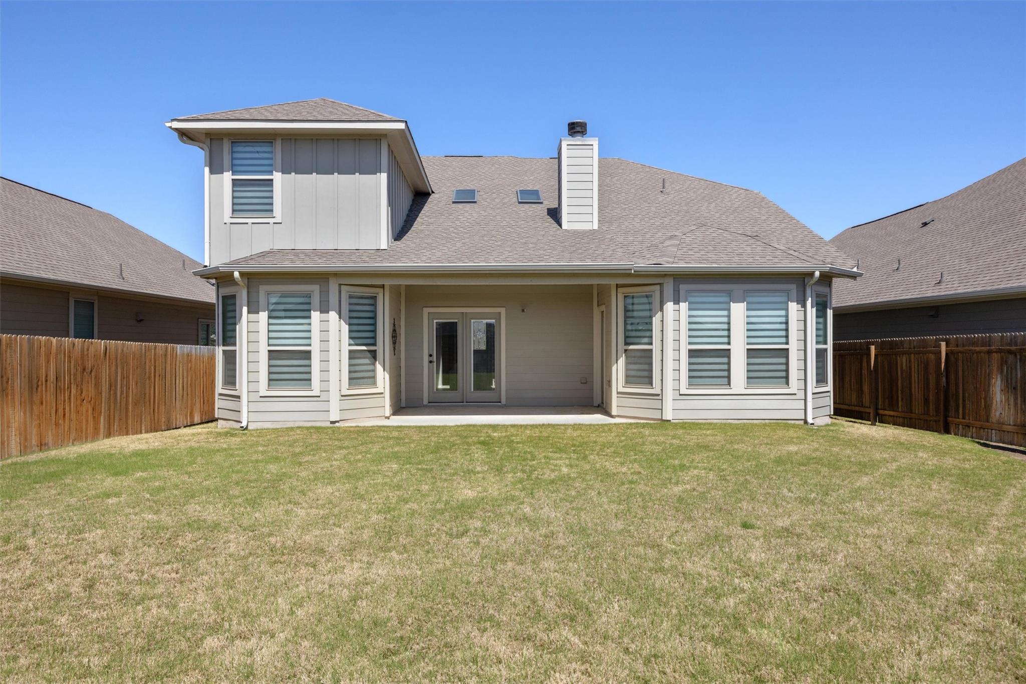 107 Finley St, Hutto, TX 78634